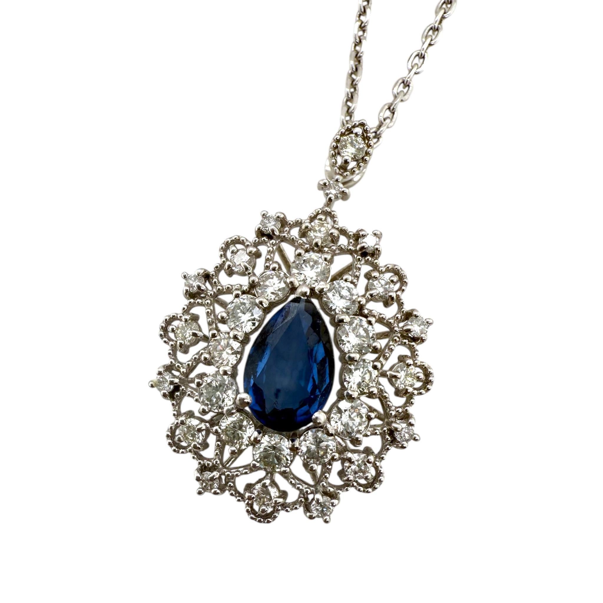 Collier pendentif contemporain en saphir et diamant Pour femmes en vente