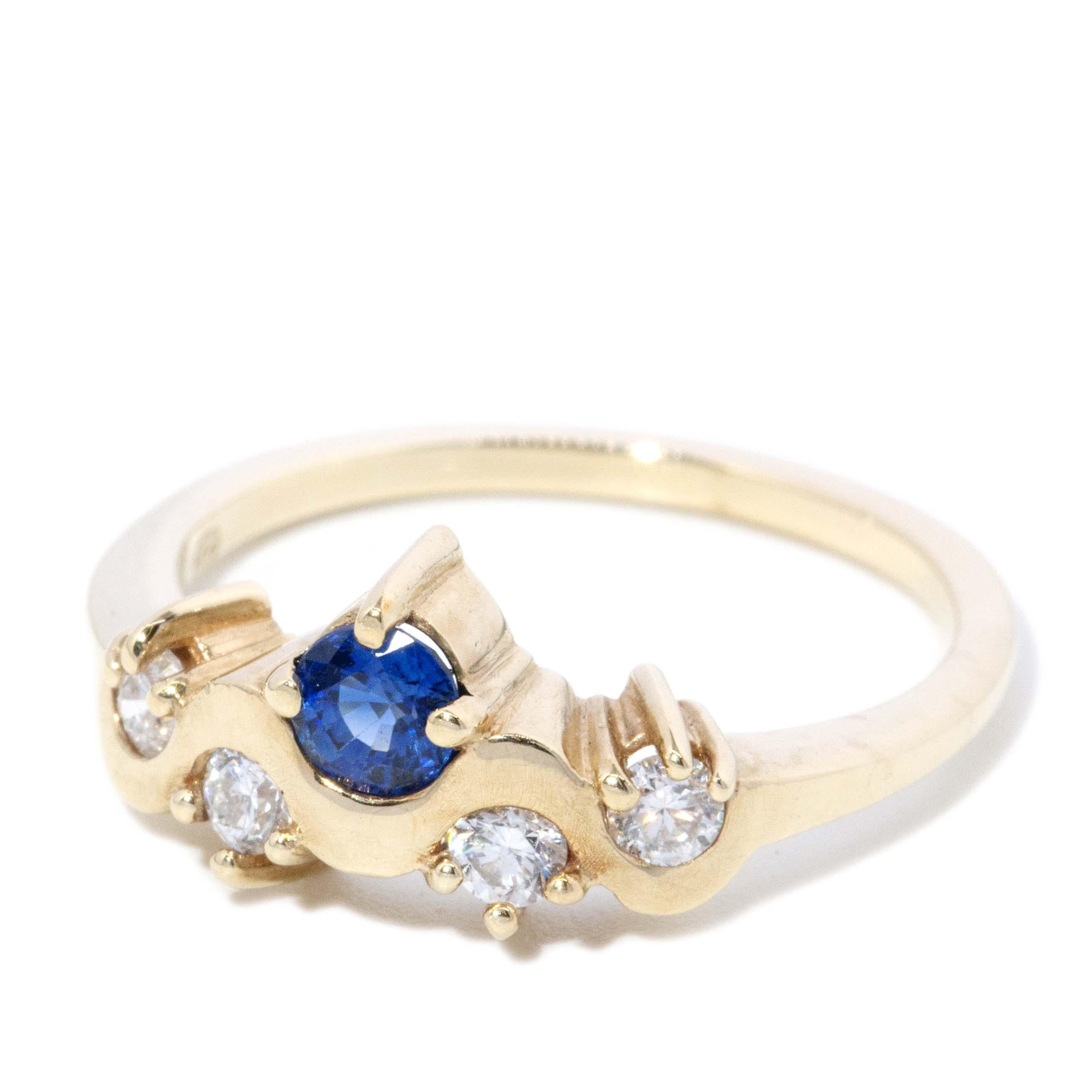 Modern Contemporary Sapphire & Diamond Ripple Ring 9 Carat Yellow Gold For Sale