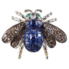 Contemporary Sapphire, Emerald and Diamond Bee Ring in 18ct White Gold