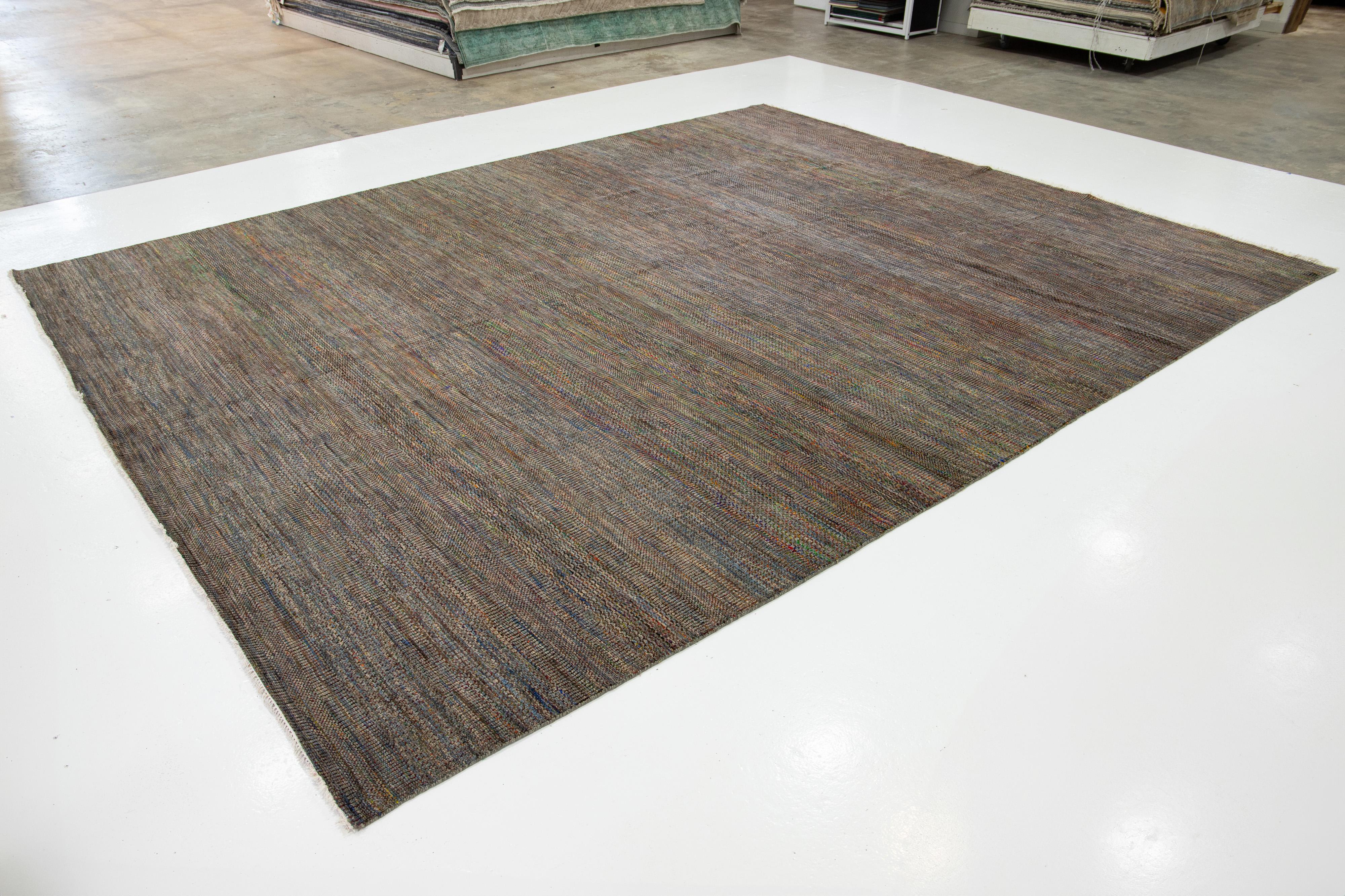 Contemporary Savannah Wool Rug Handmade With Multicolor Geometric Pattern (Moderne) im Angebot