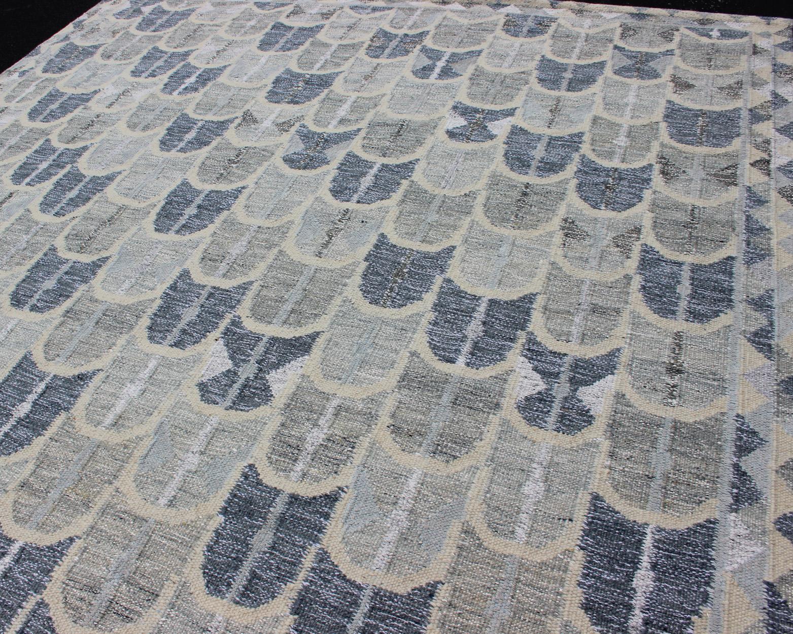 Contemporary Scandinavian Design Flat-Weave Rug in Blue, Cream and Grays In New Condition In Atlanta, GA