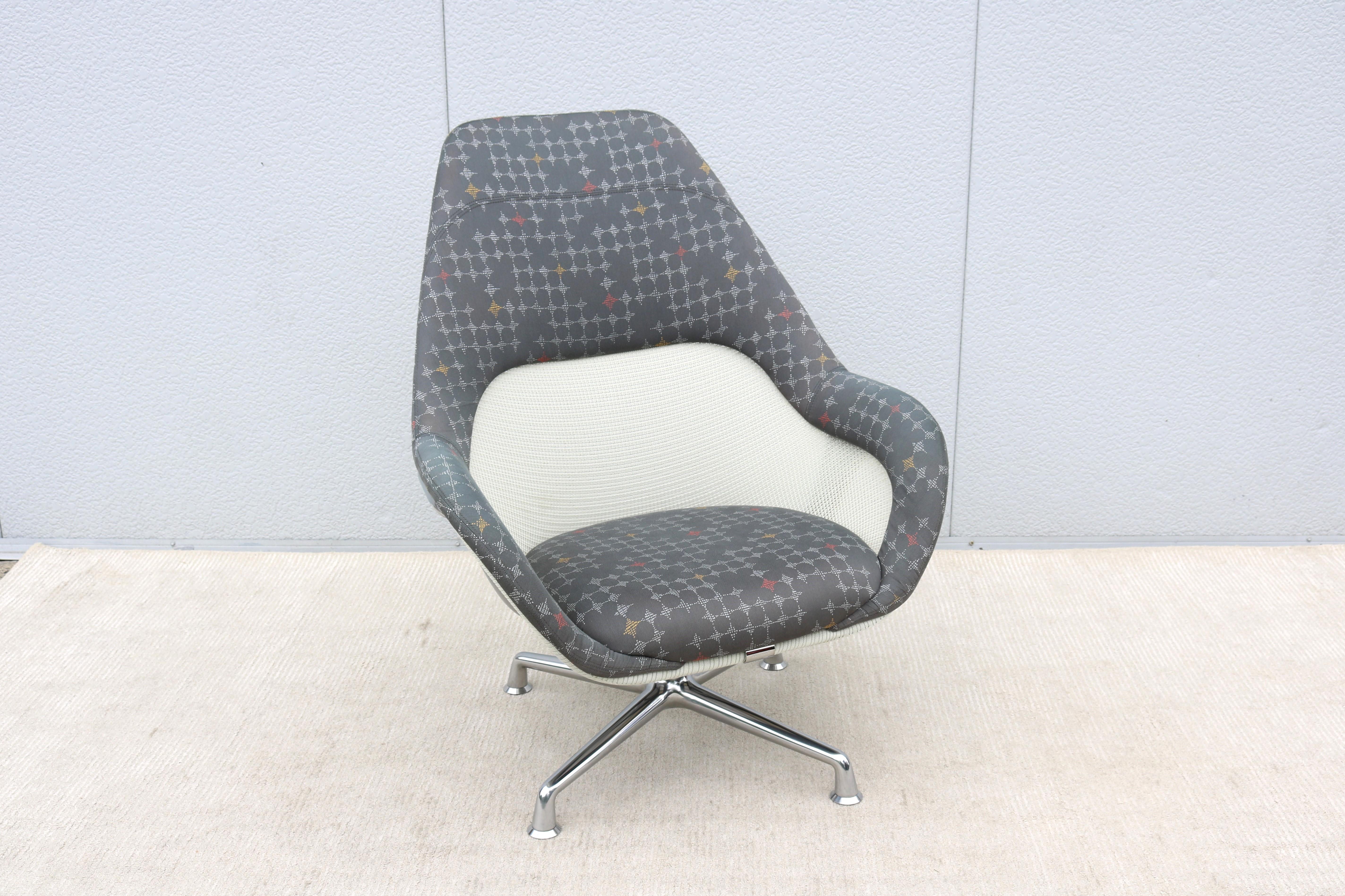 Contemporary Scott Wilson für Coalesse SW_1 Grauer Hochlehner-Lounge-Drehstuhl (amerikanisch) im Angebot