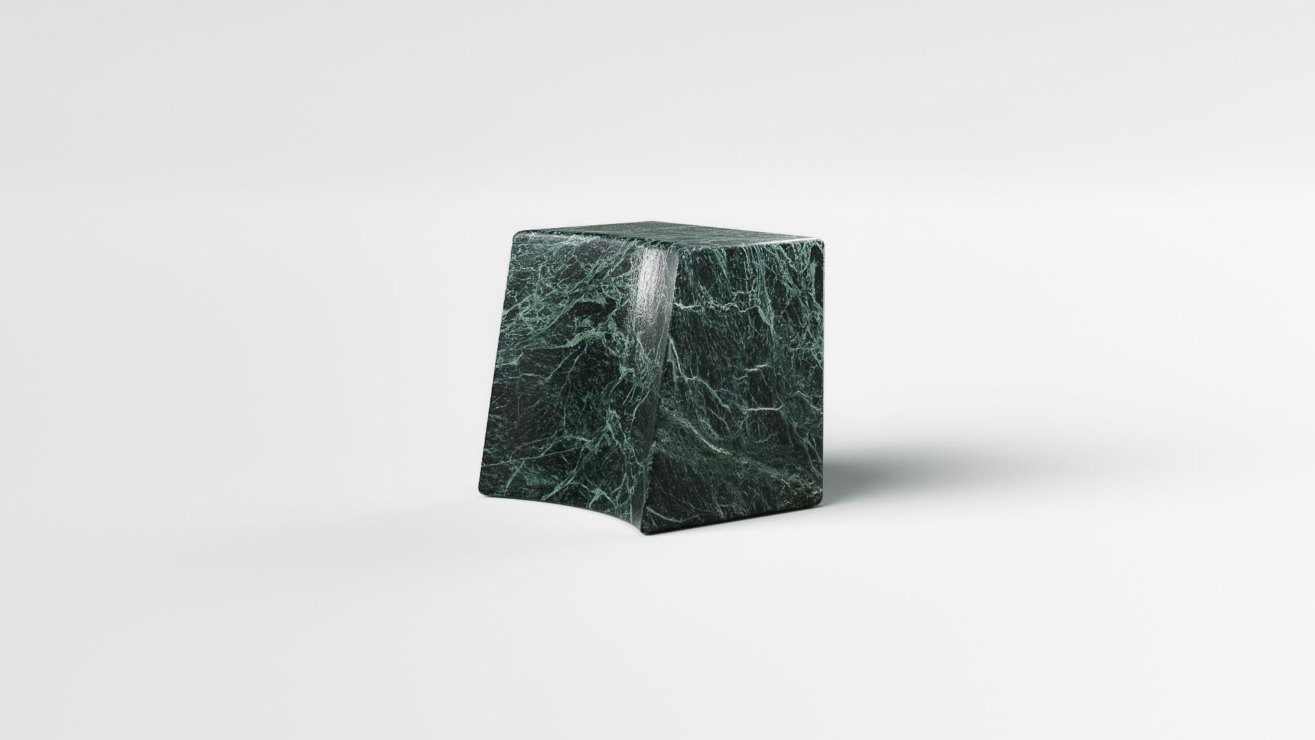 Sculpture contemporaine - Table d'appoint par Arthur Vallin en vente 5