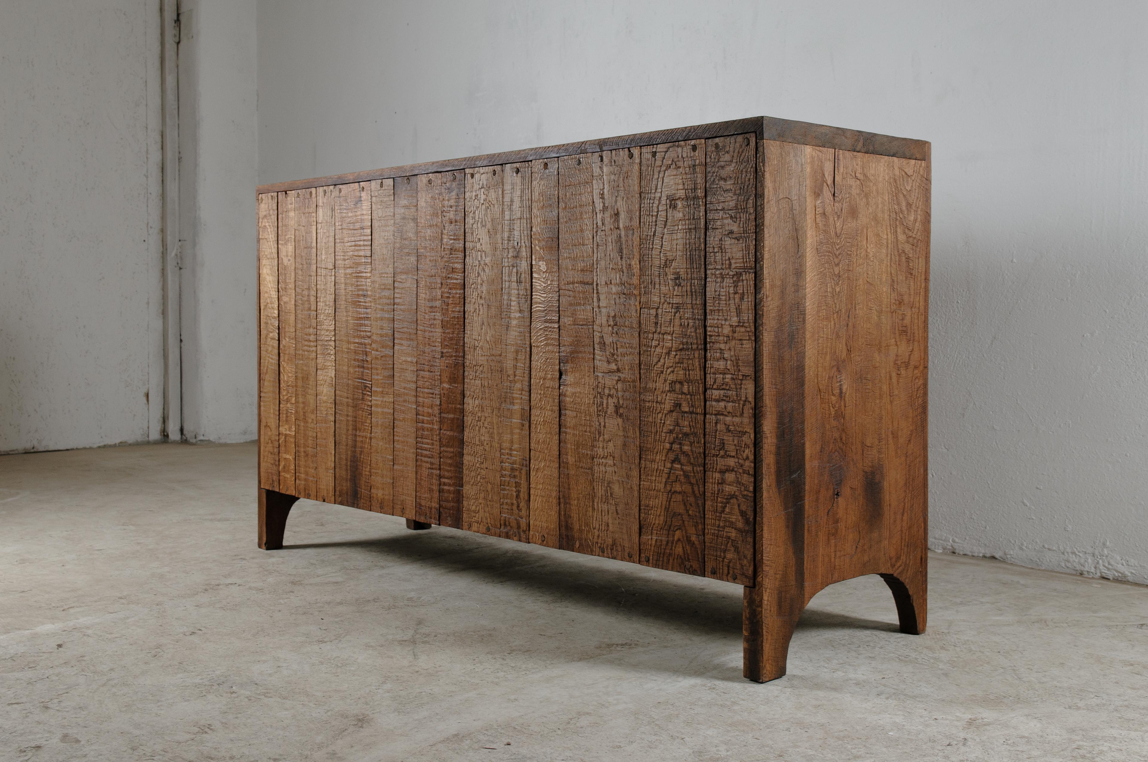 Contemporary Sculpted Sideboard in Solid Oak and Linseed Oil For Sale 4