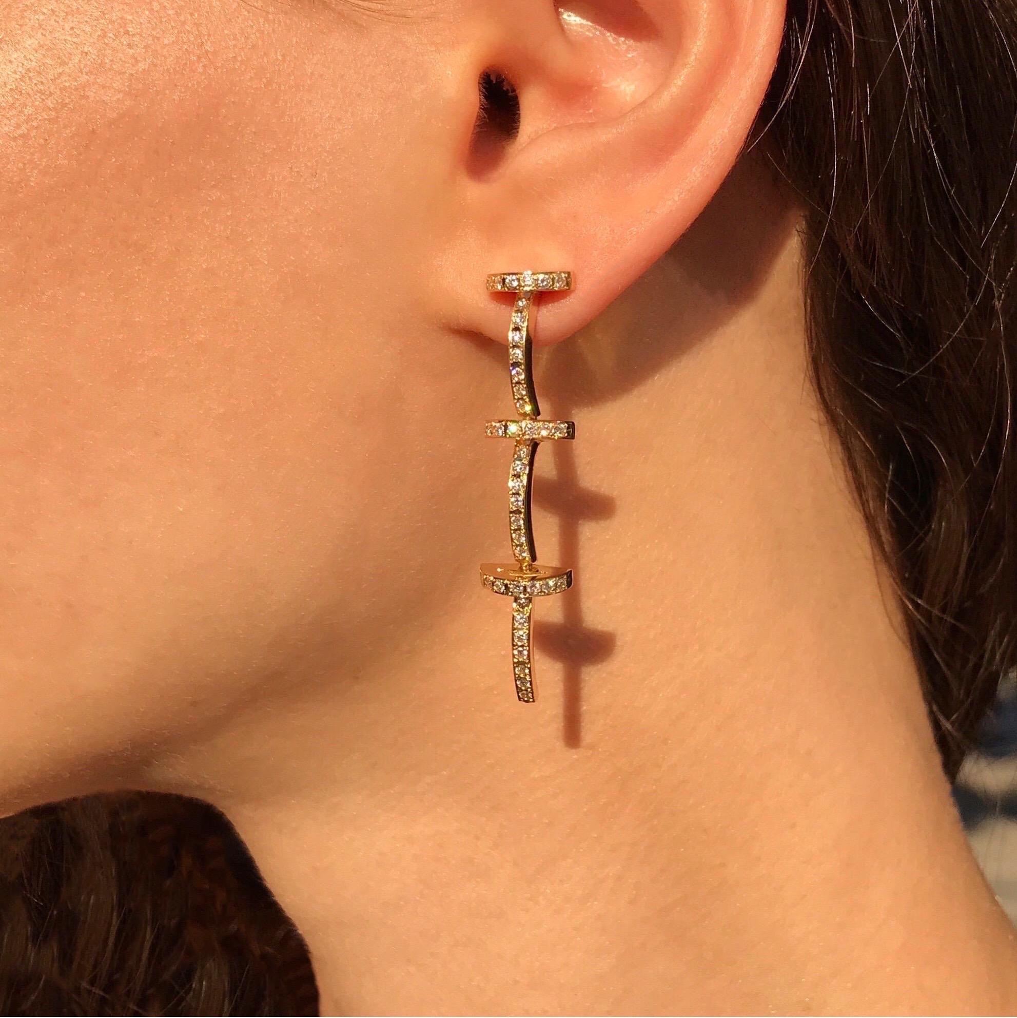 Women's Contemporary Sculptural 18K Yellow Gold and White Diamond Long T Drop Earrings For Sale