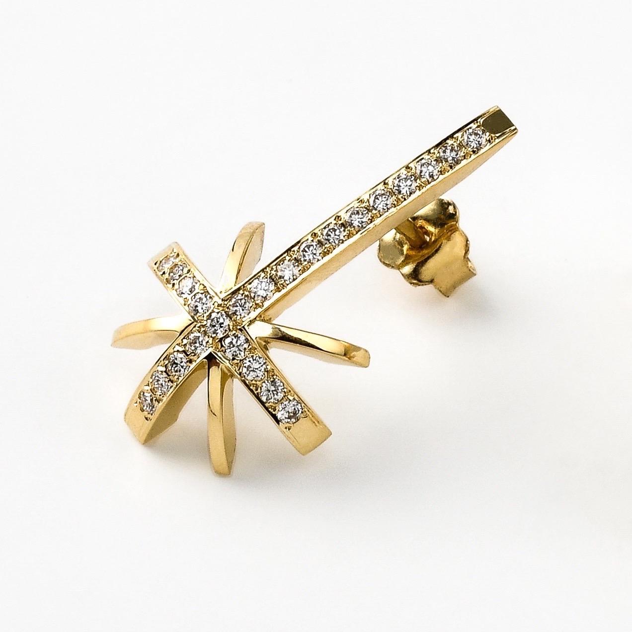 Brilliant Cut Contemporary Sculptural 18K Yellow Gold & White Diamond Shooting Star Earrings For Sale