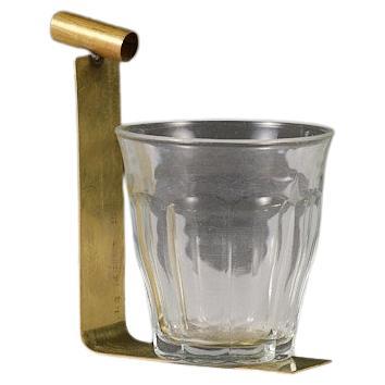 Contemporary sculptural ashtray_JAUME_"Un cortado en vaso y la lecha natural" For Sale