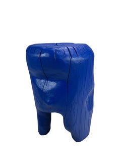 Tabouret ou table en bois sculpté contemporain "Bluey"