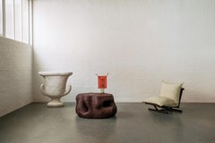 Tavolino da caffè scultoreo contemporaneo, XL, Borgogna, Fatto a mano, Tellurico