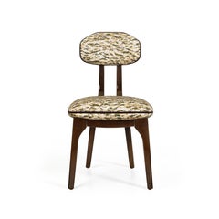Chaise de salle à manger « Silhouette » en coton, au design sculptural contemporain, par InsidherLand