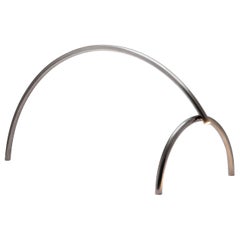 Moderne, skulpturale Stehlampe von Max Enrich aus poliertem Stahl