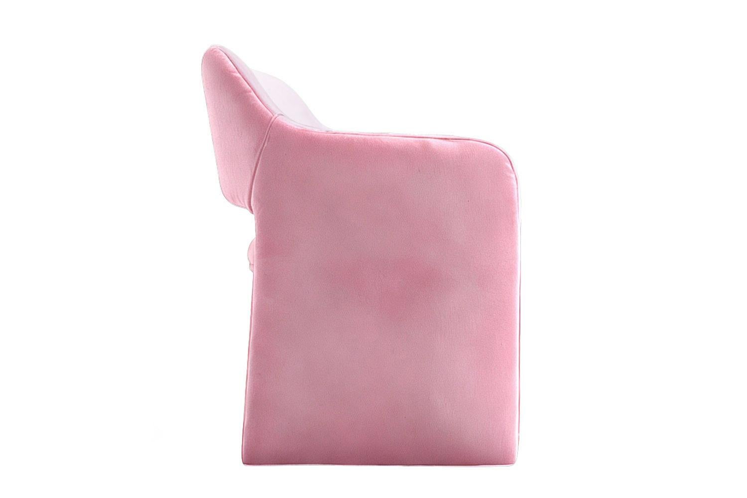 Zeitgenössischer skulpturaler rosa Samt-Esszimmerstuhl Alquimia (Moderne) im Angebot