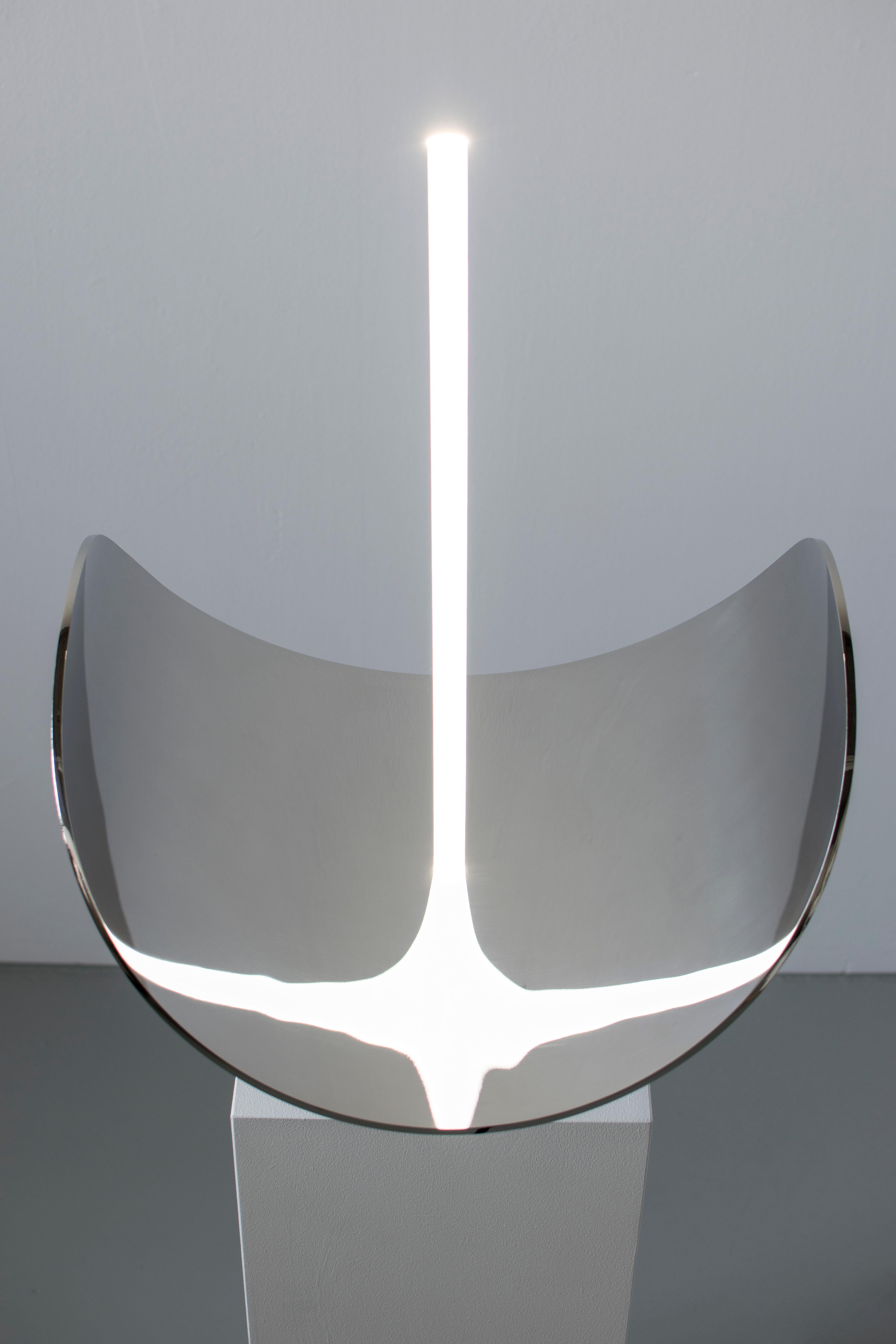 Dutch Contemporary Sculptural Table Lamp and Mirror 'Elusive 09'