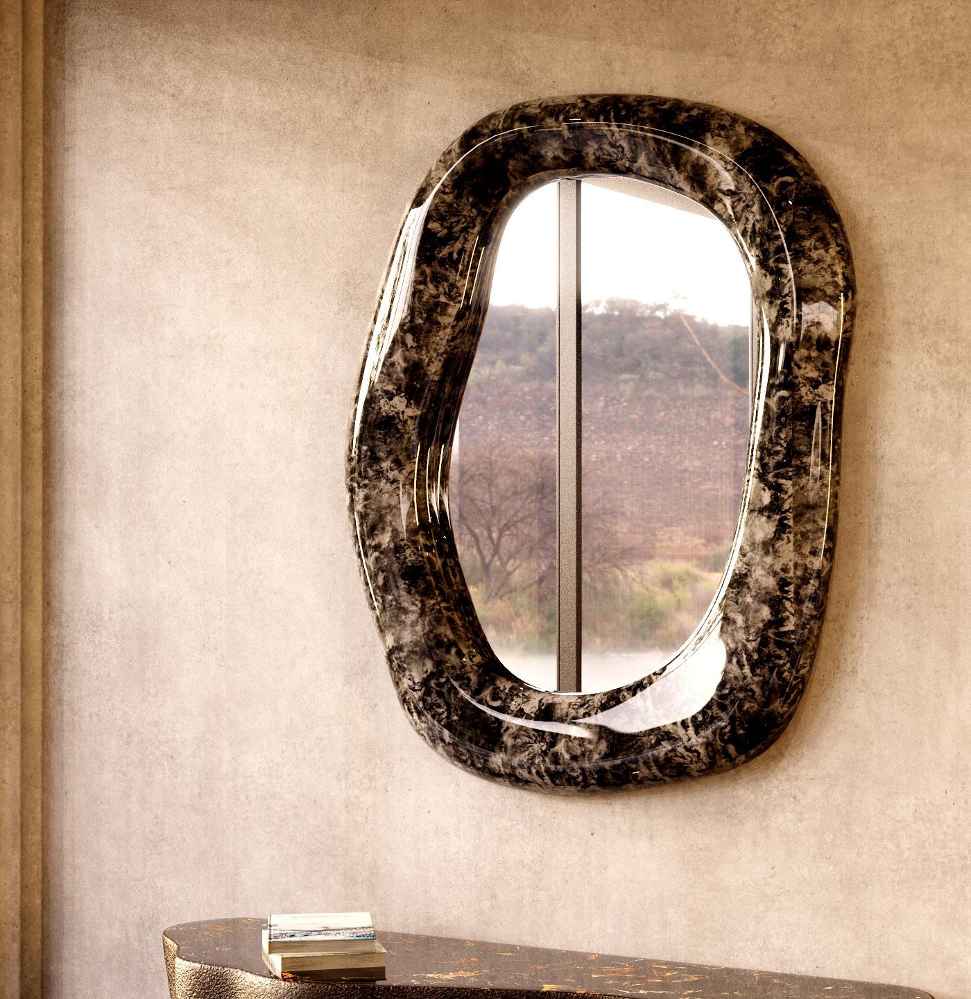 Fait main Miroir mural sculptural contemporain en marbre en vente