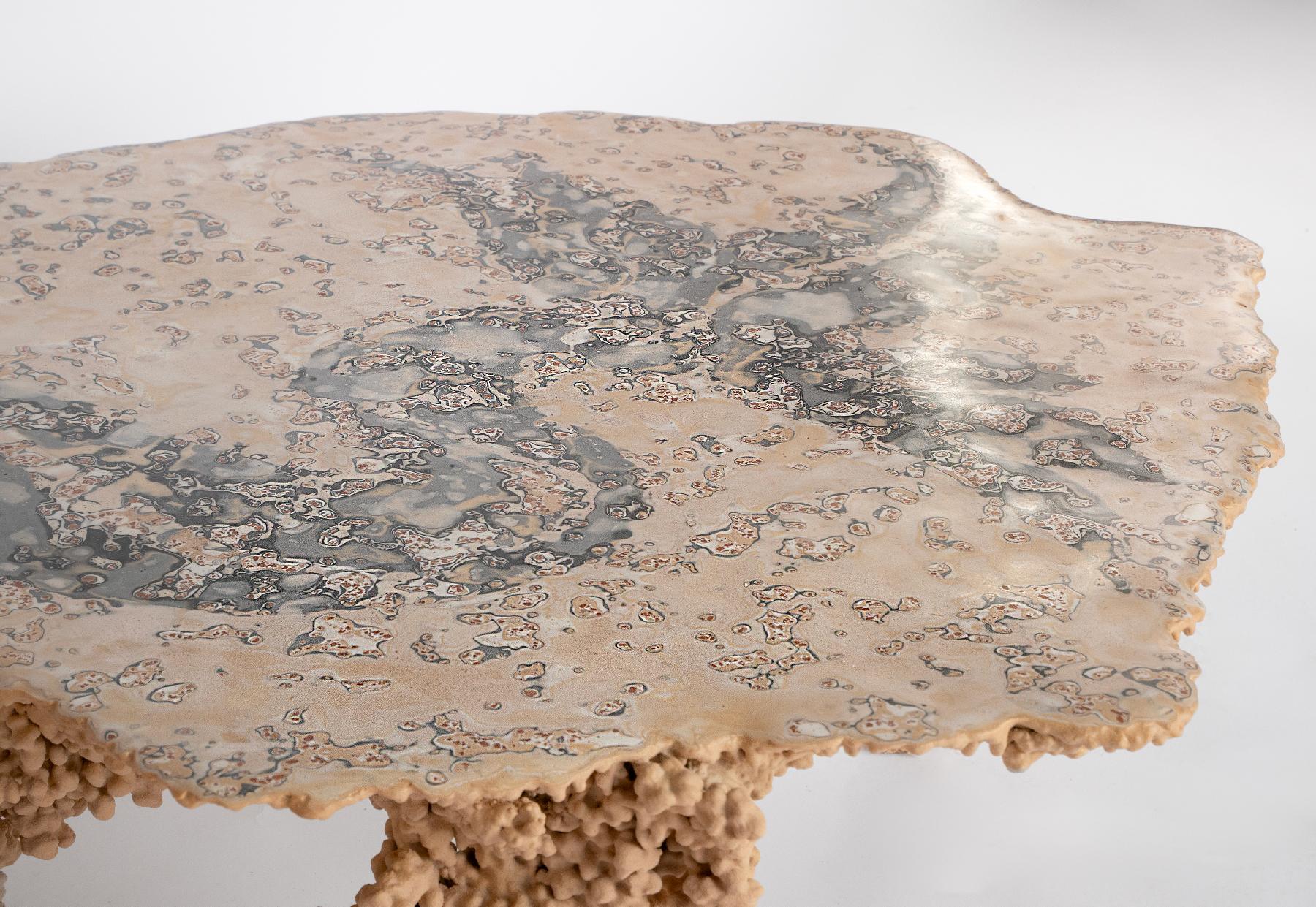 XXIe siècle et contemporain Table basse contemporaine avec créature de mer en vente