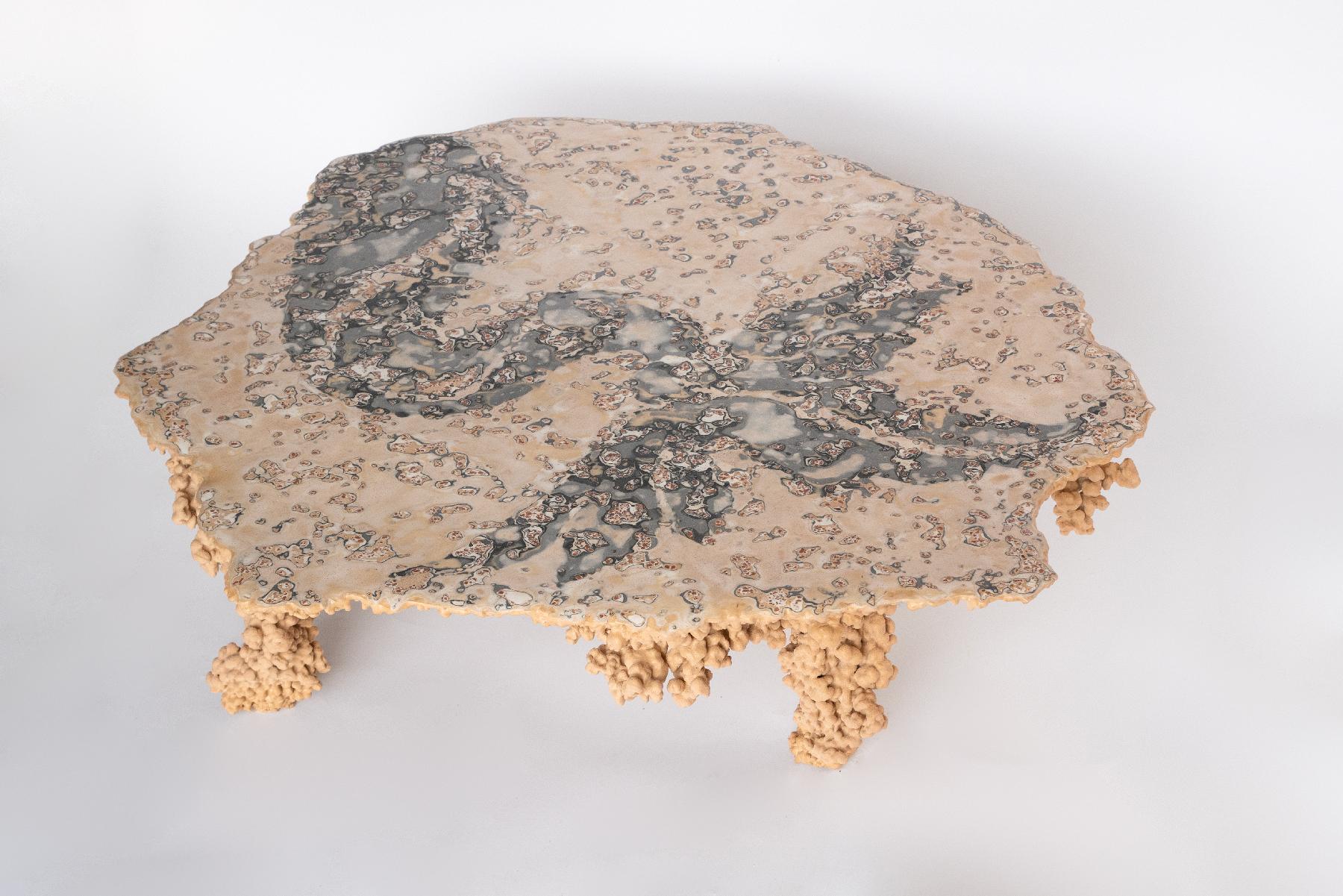 Aluminium Table basse contemporaine avec créature de mer en vente