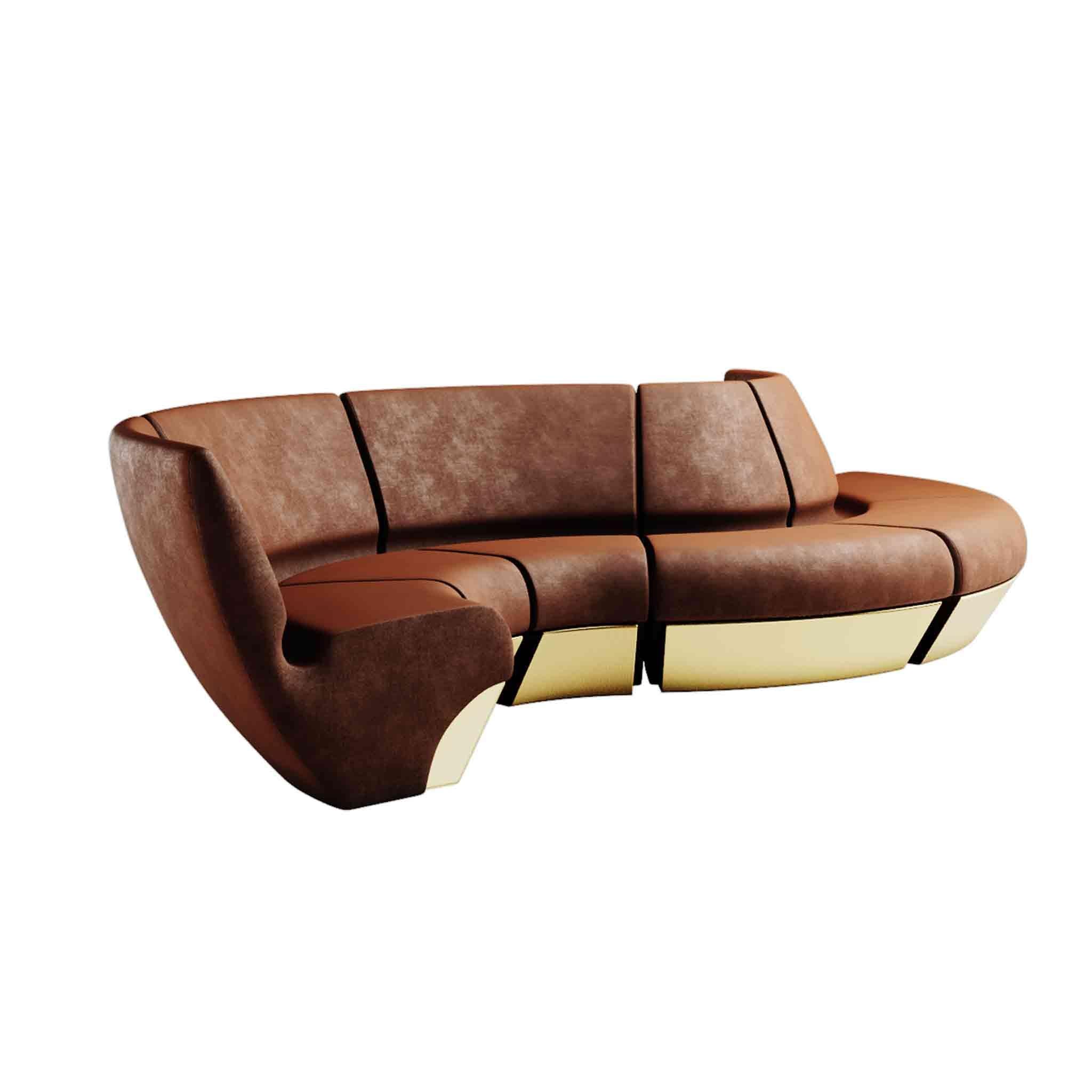 Gyvaté Serpentine Sofa is a three-part sectional sofá with an elegant curvy silhouette. With an iconic aesthetic, this contemporary design piece allows a customizable composition to be a feature in a high-end interior design project. This curved