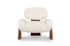 Sedia da salotto contemporanea Sense, Wood Wood, Bouclé, Ottone, Greenapple fatto a mano