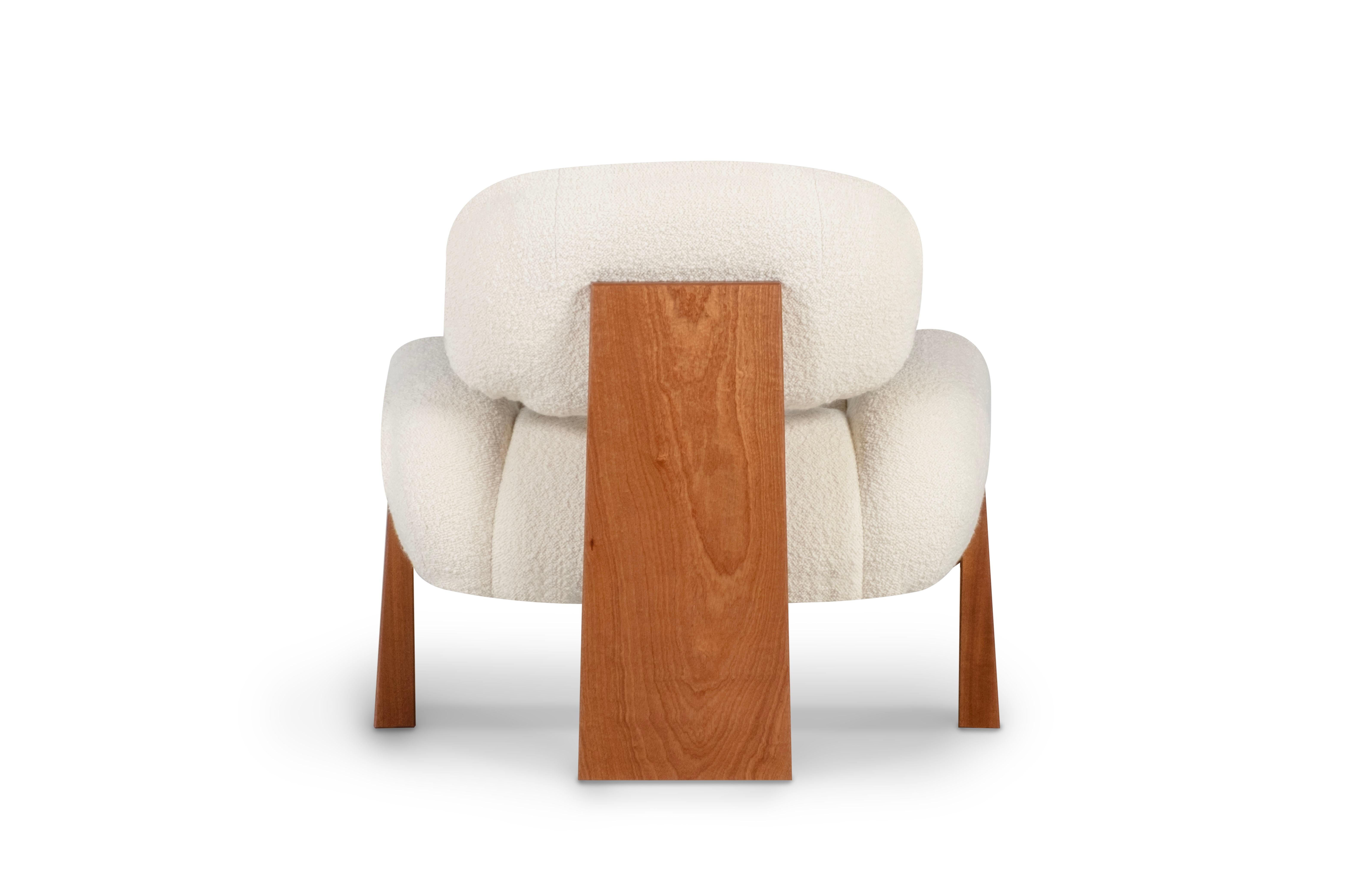 Sedia Sense contemporanea, poltrona Legno di sapele, Bouclé, Ottone, Greenapple In condizioni Nuovo in vendita a Lisboa, PT