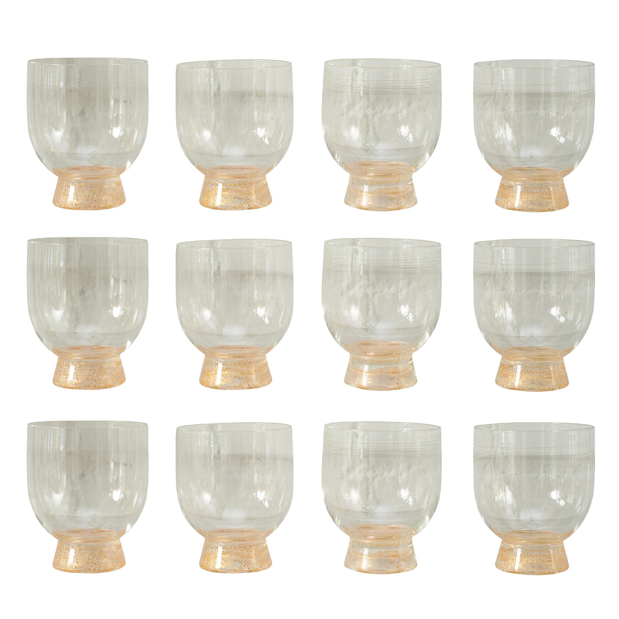 Contemporary Set aus 12 glockenförmigen Murano-Glasbechern mit Blattgoldfuß