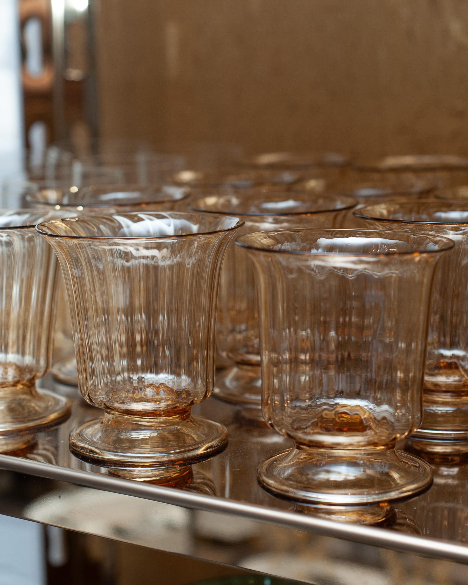 Contemporary Set of 12 Fluted Murano Glass Tumblers in Soft Amber  In New Condition In Toronto, ON