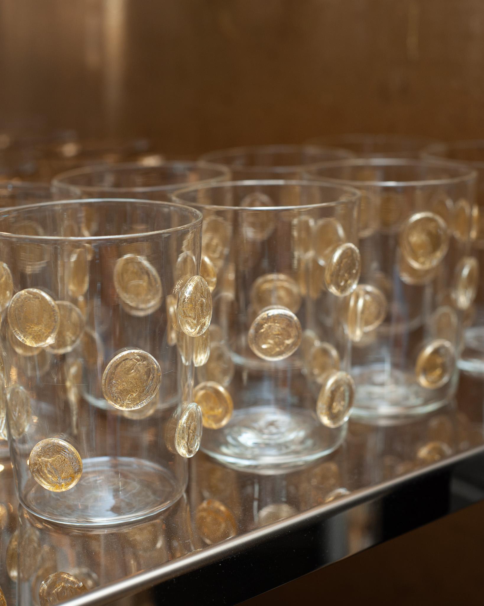 Italian Contemporary Set of 12 Spotted Murano Glass Tumblers with Gold Leaf  For Sale