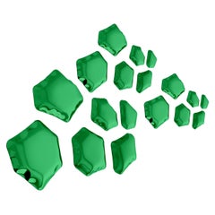 Zeitgenössisches Set von 18 „Kamyki“-Spiegeln von Zieta, Smaragd