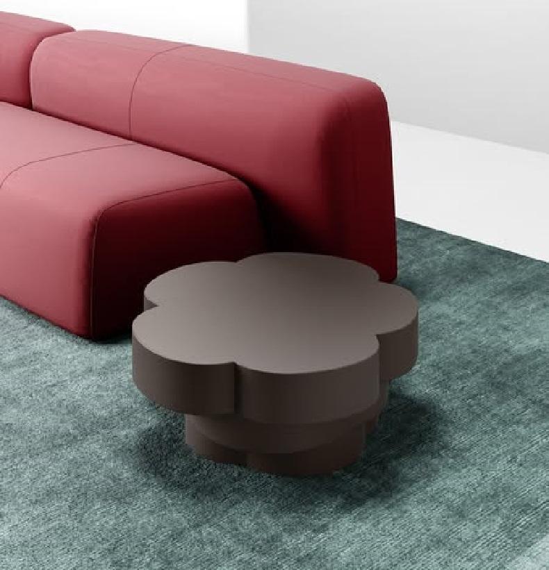 Metal Contemporary Set of 2 Coffee Table Crafted from Hand-Bent Strips of Sheet Steel For Sale