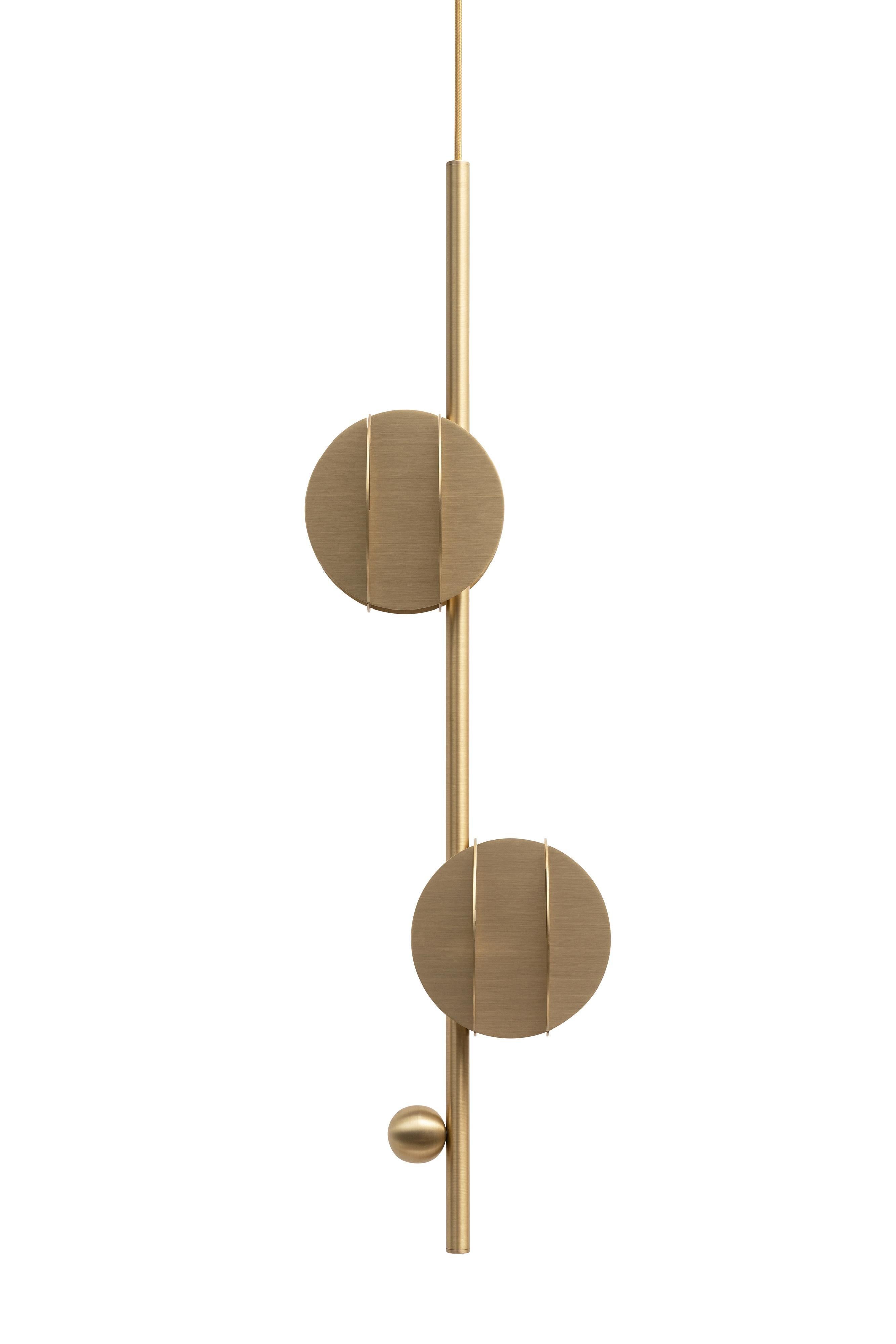 Organic Modern Contemporary Set of 2 Pendants 'EL Lamp' Vertical CS1 by NOOM, Brass For Sale