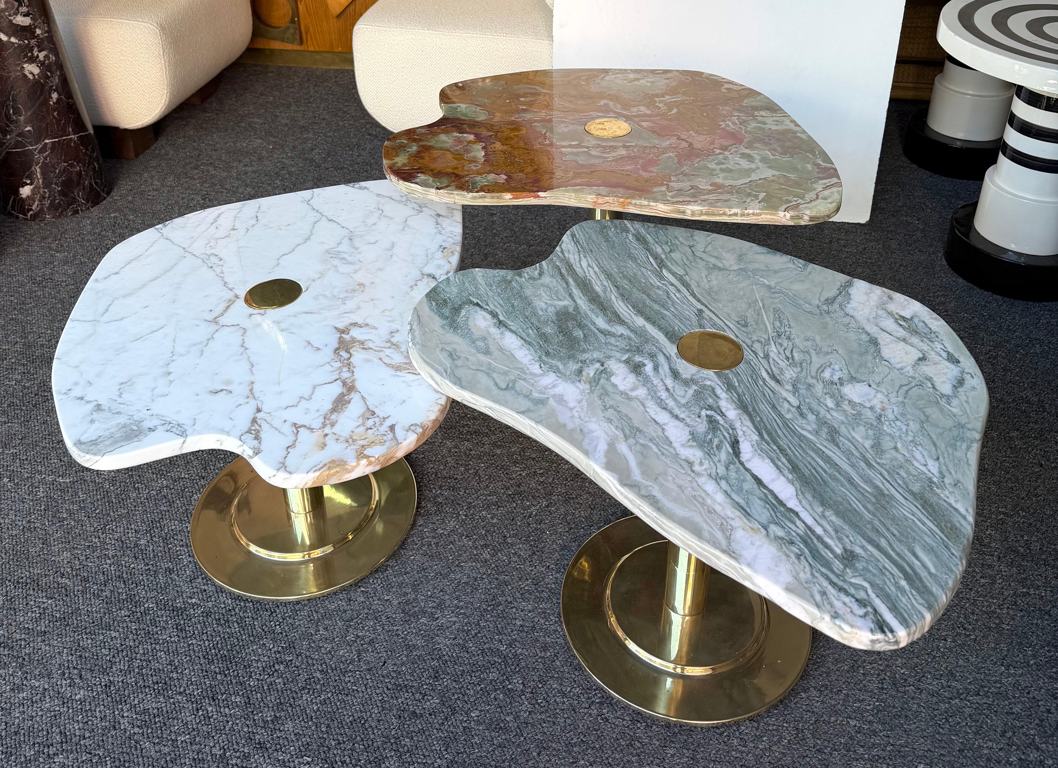 Contemporary Set of 3 Brass and Marble Nesting Tables, Italy For Sale 5