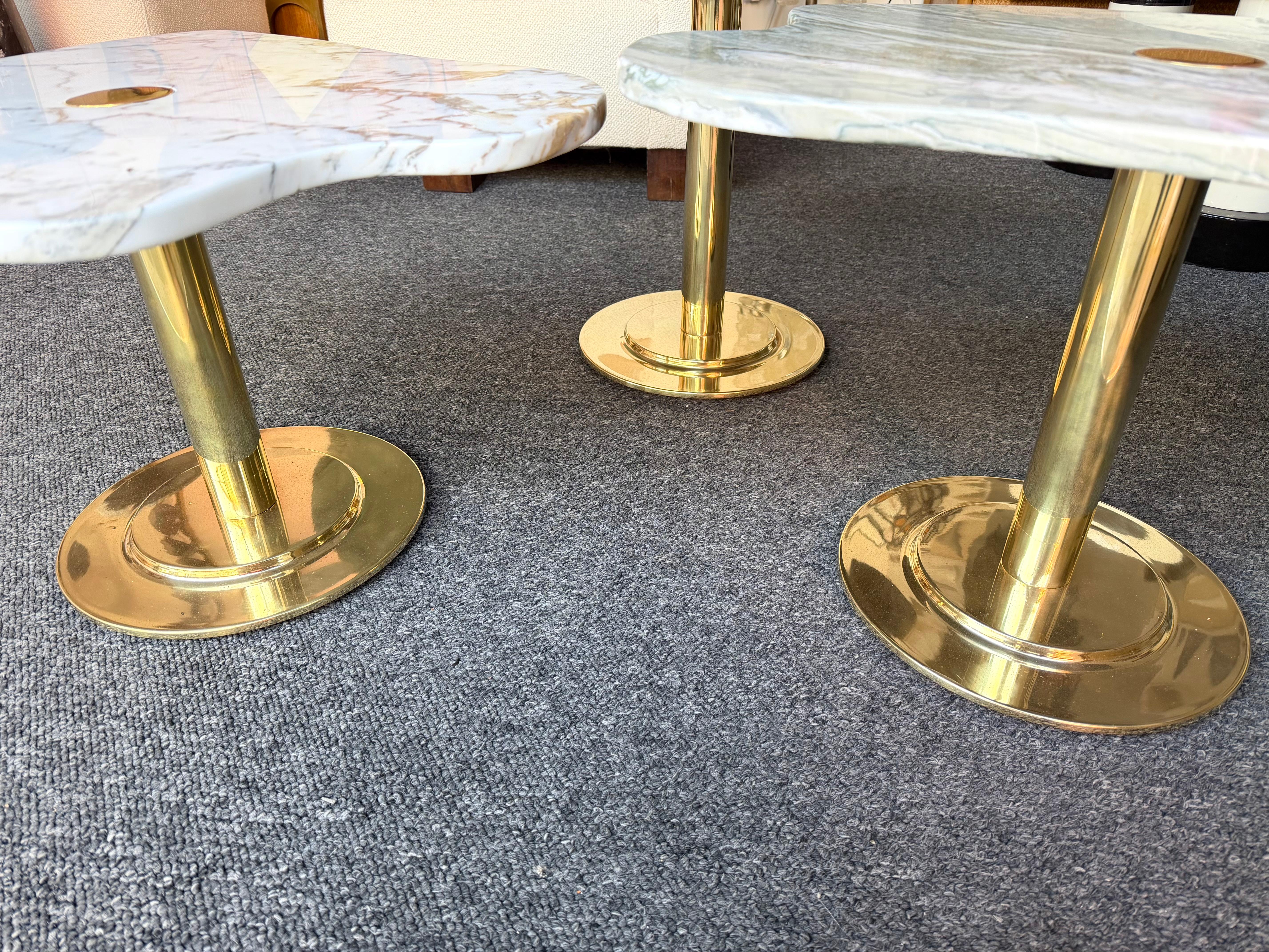 Contemporary Set of 3 Brass and Marble Nesting Tables, Italy For Sale 4