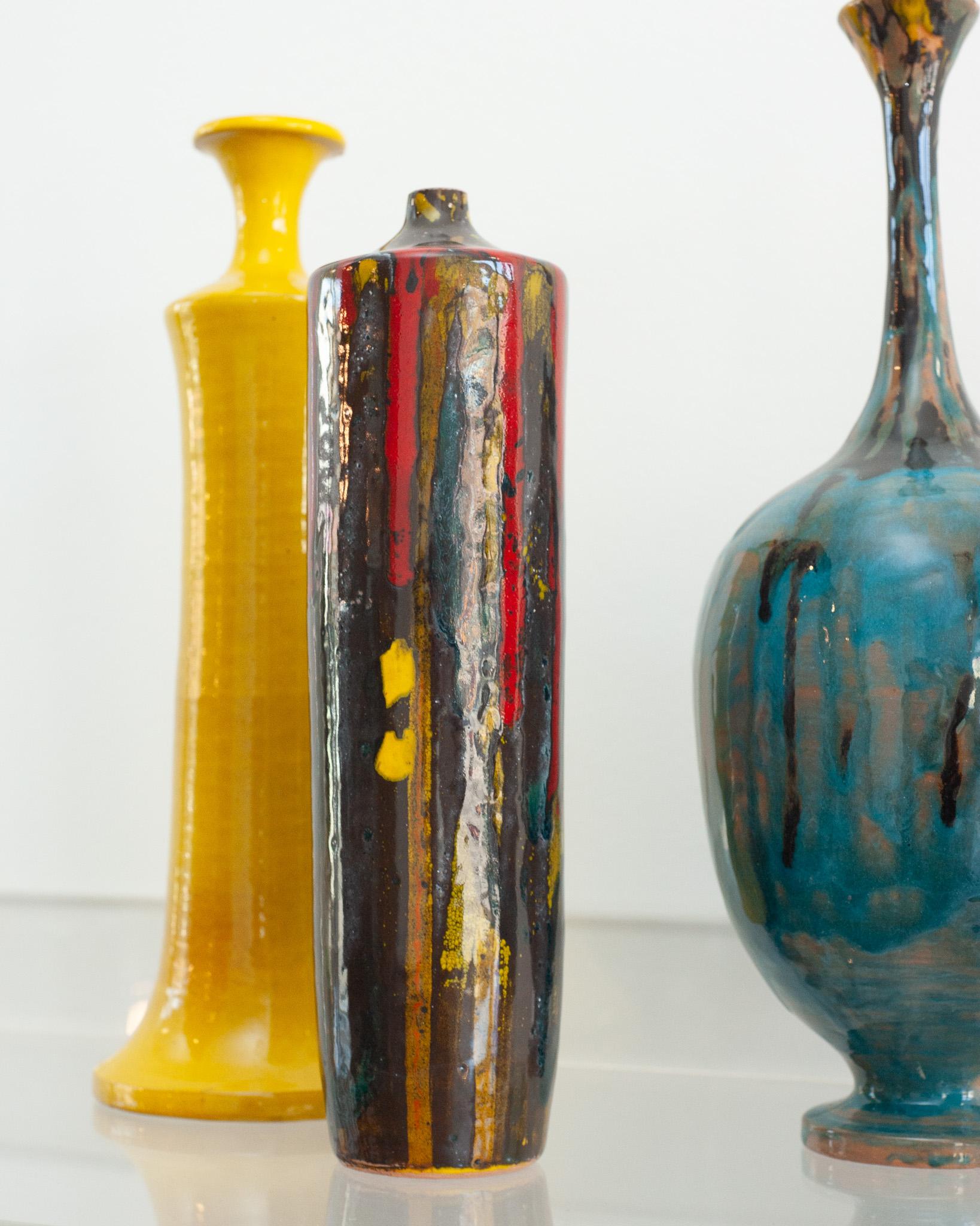 Contemporary Set of 4 Italian Mid Century-Inspired Glazed Ceramic Vases  In New Condition For Sale In Toronto, ON