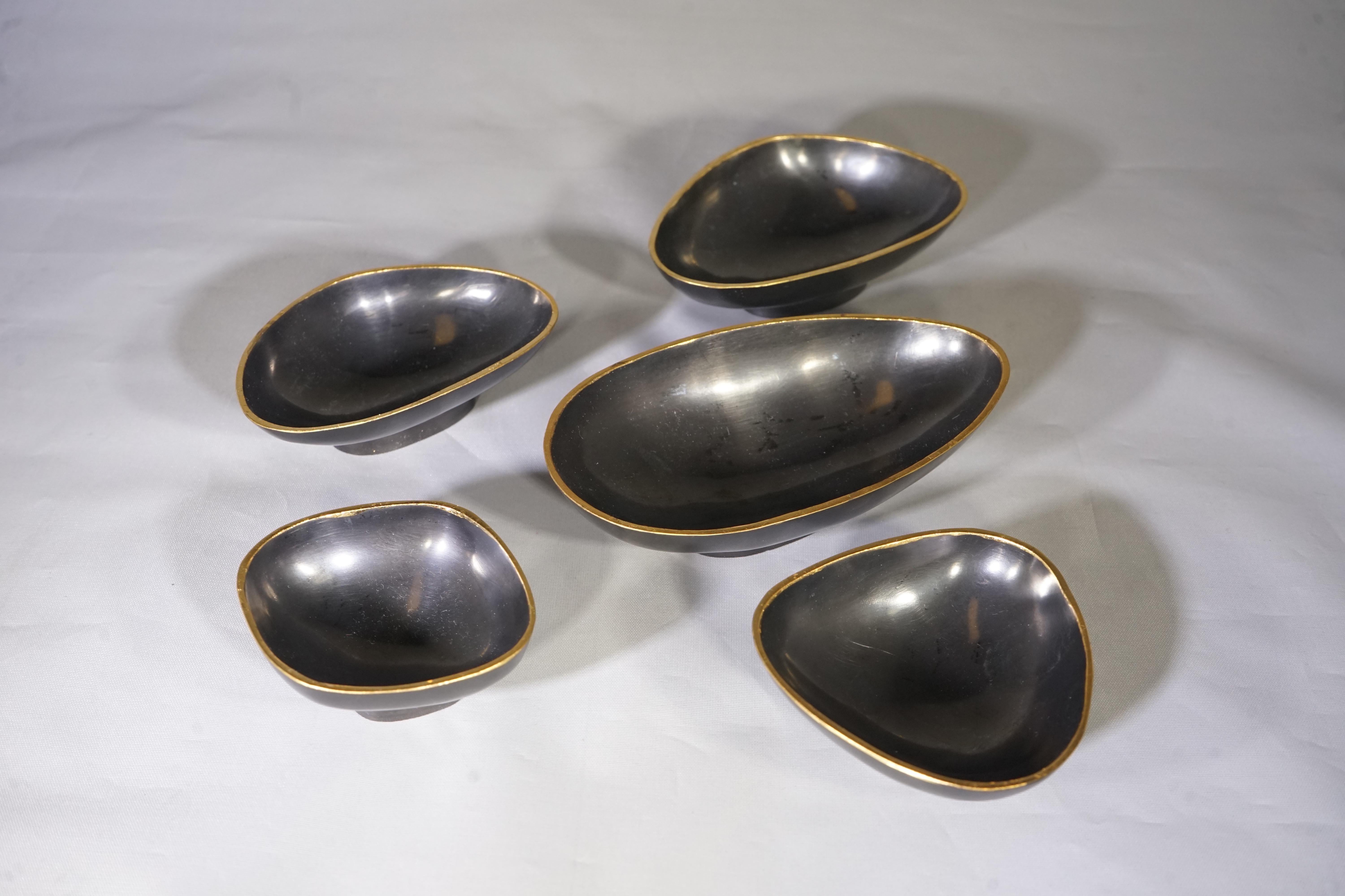 Contemporary Set of Five Mini Pebble Bowls W/ Bronze Detail 1