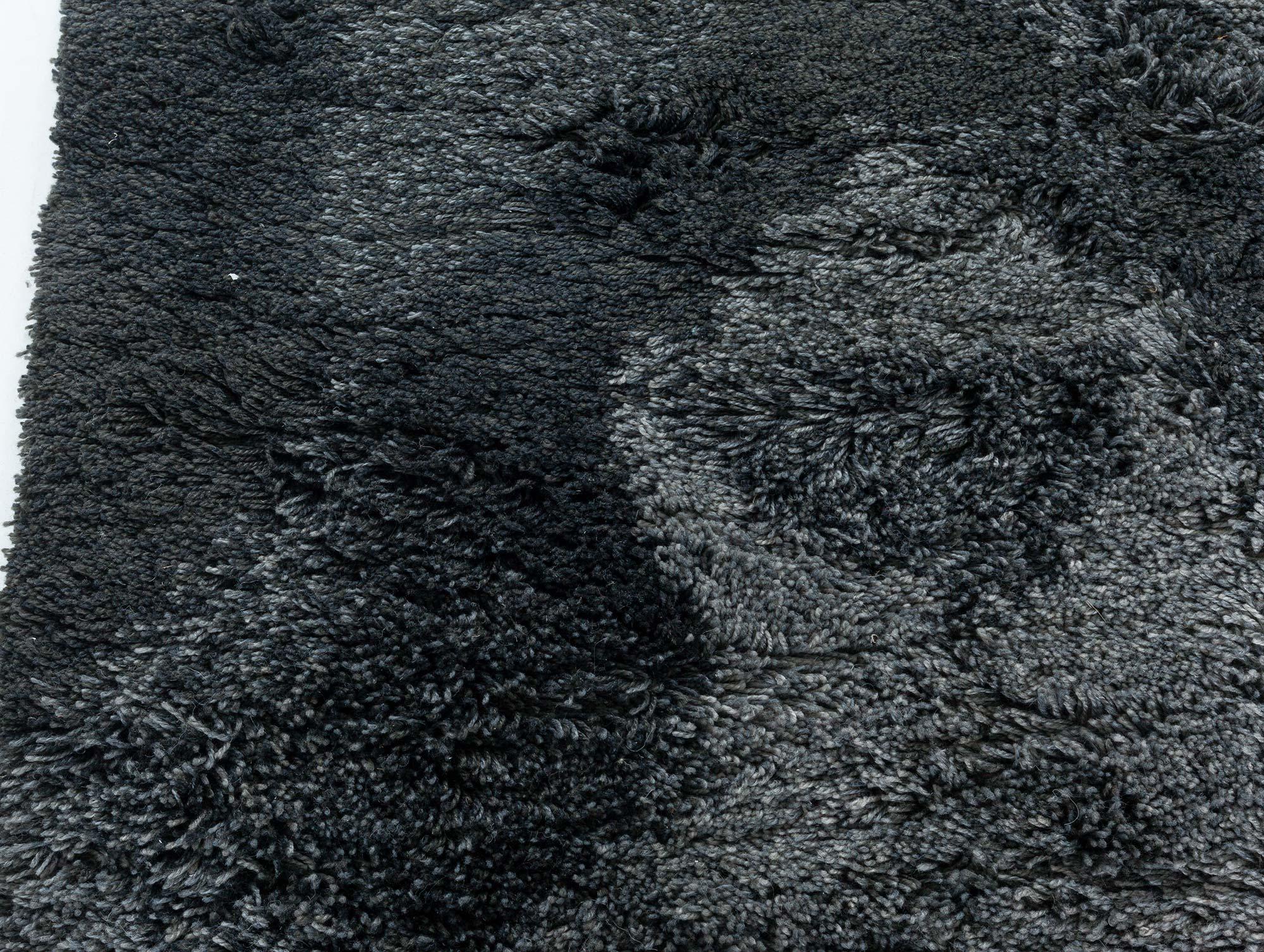 Alfombra Shag contemporánea de Doris Leslie Blau Anudado a mano en venta