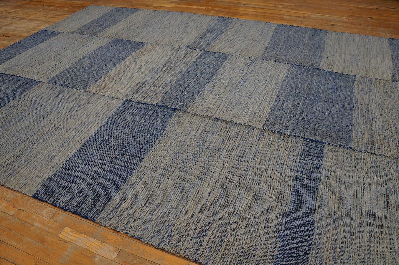 Contemporary Shaker Carpet ( 9' x 12' - 274 x 365 ) In New Condition For Sale In New York, NY