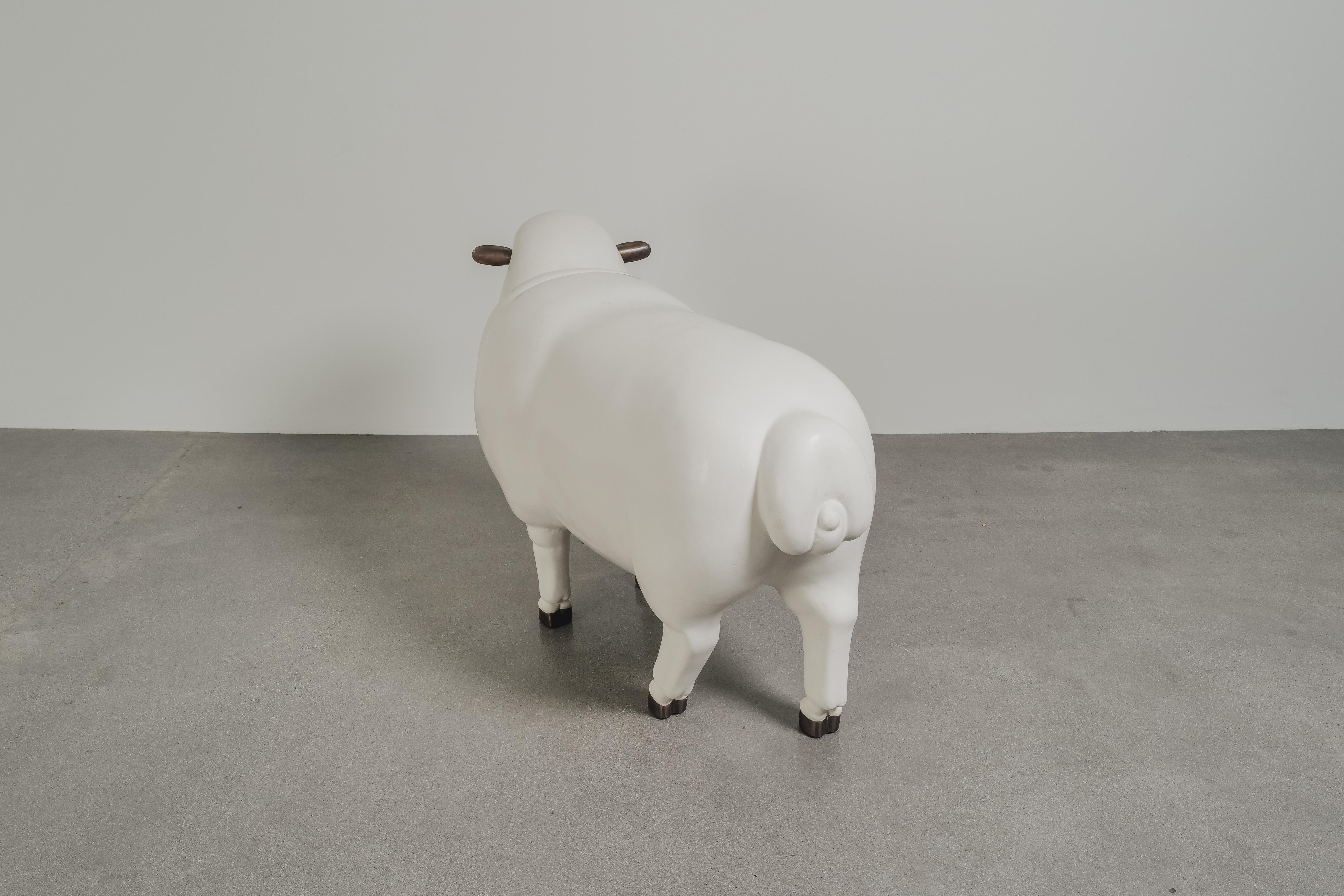 Contemporary Sheep Sculpture (Male) in Cream Lacquer and Copper by Robert Kuo For Sale 2