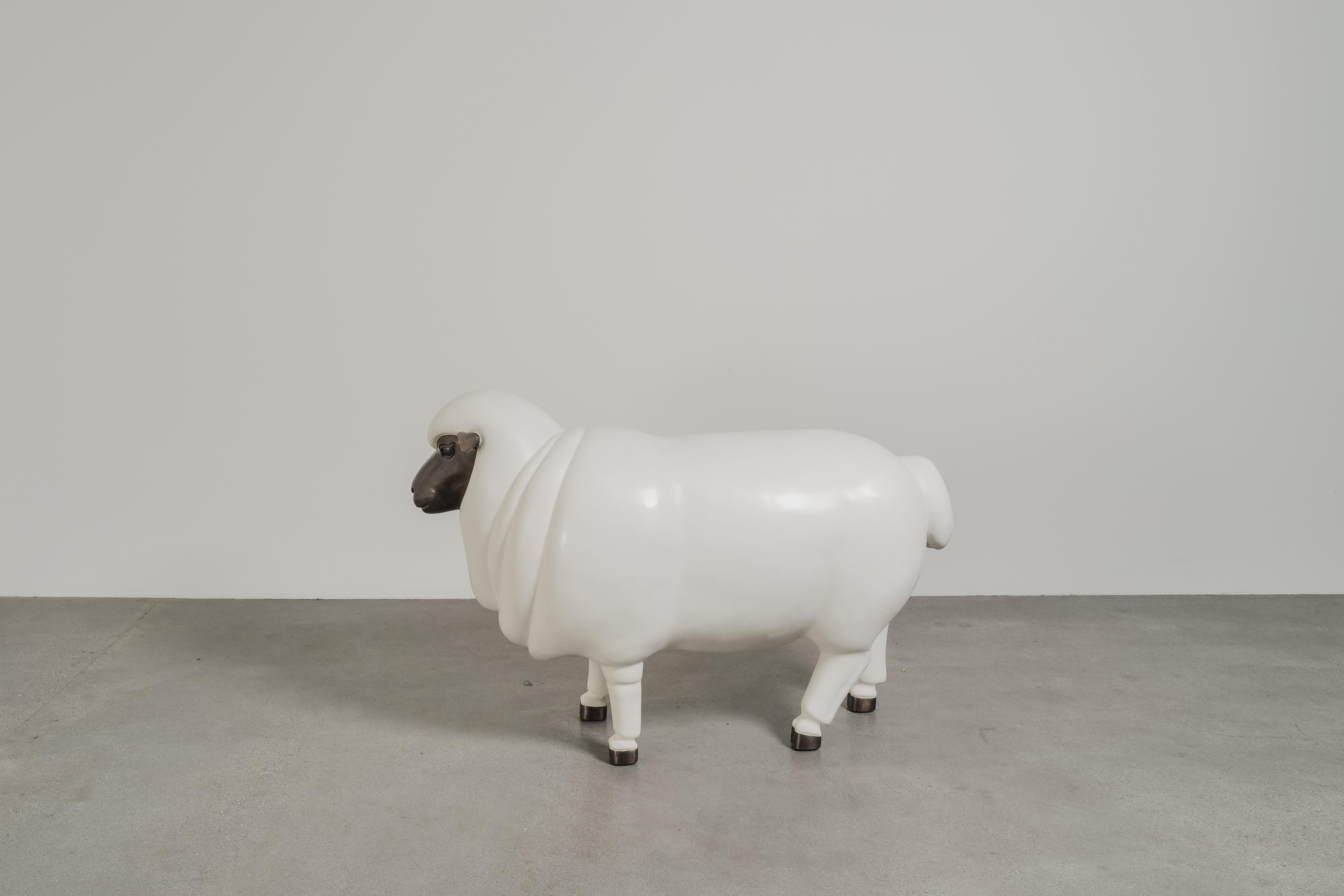 Contemporary Sheep Sculpture (Male) in Cream Lacquer and Copper by Robert Kuo For Sale 3
