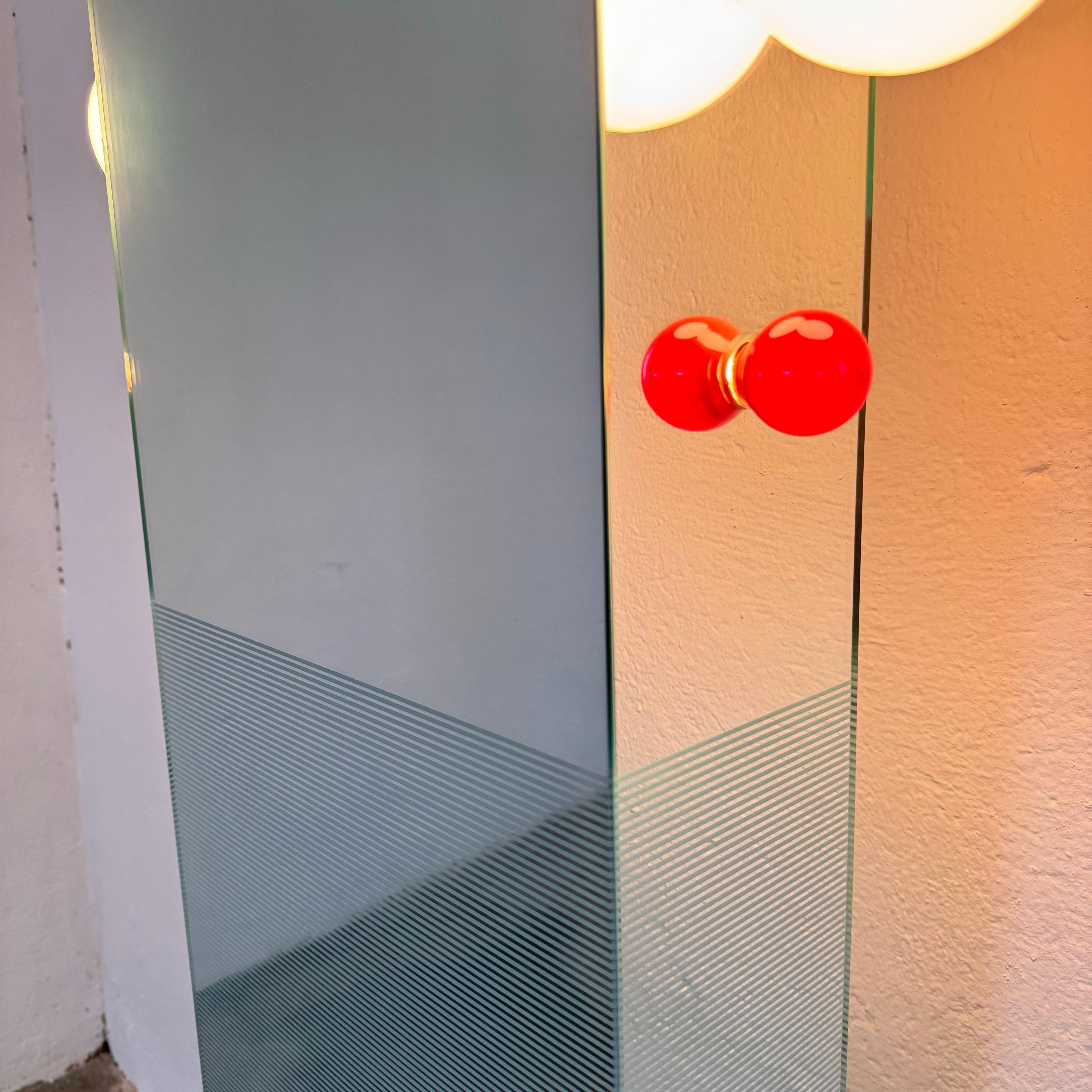 Specchio Totem contemporaneo 