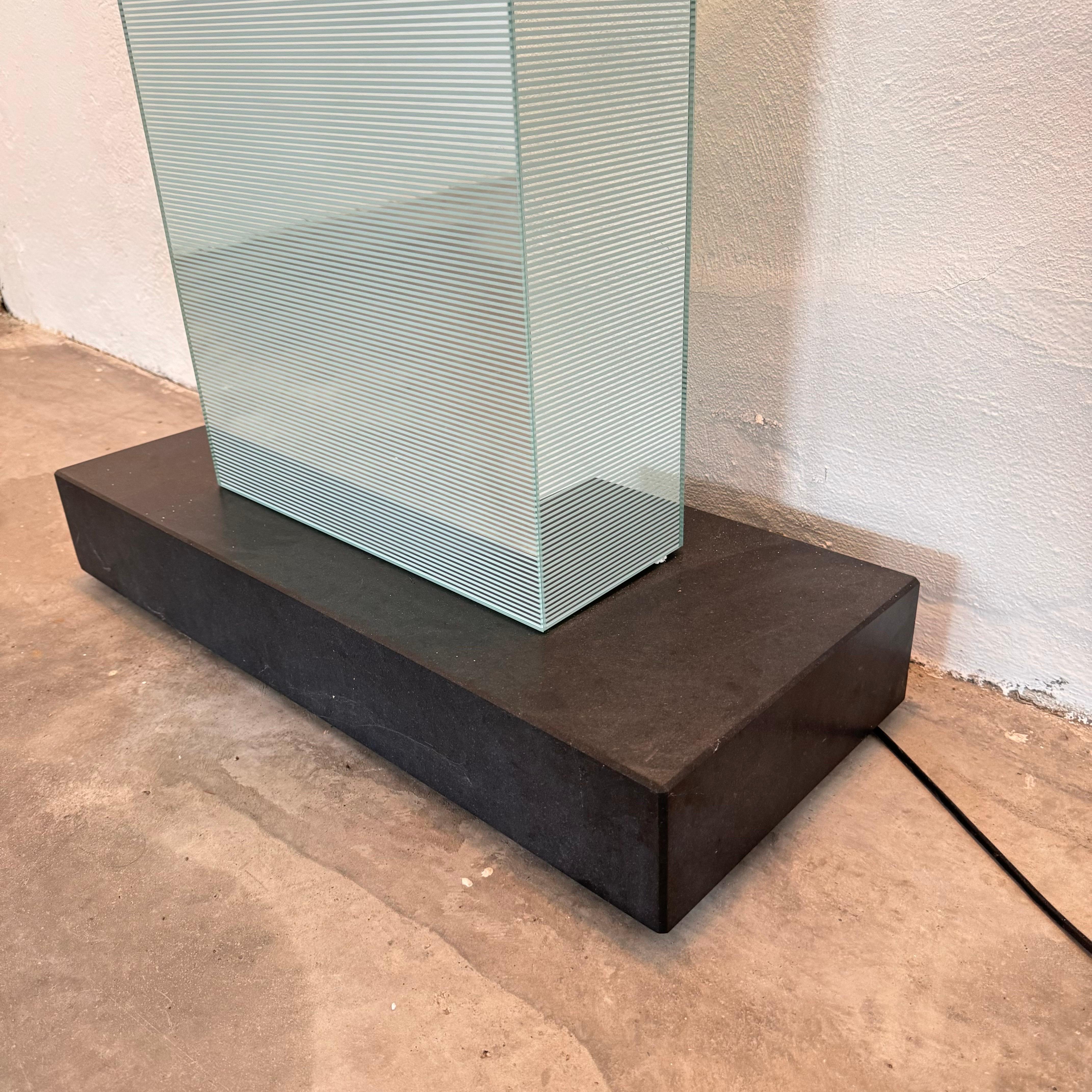 Specchio Totem contemporaneo 