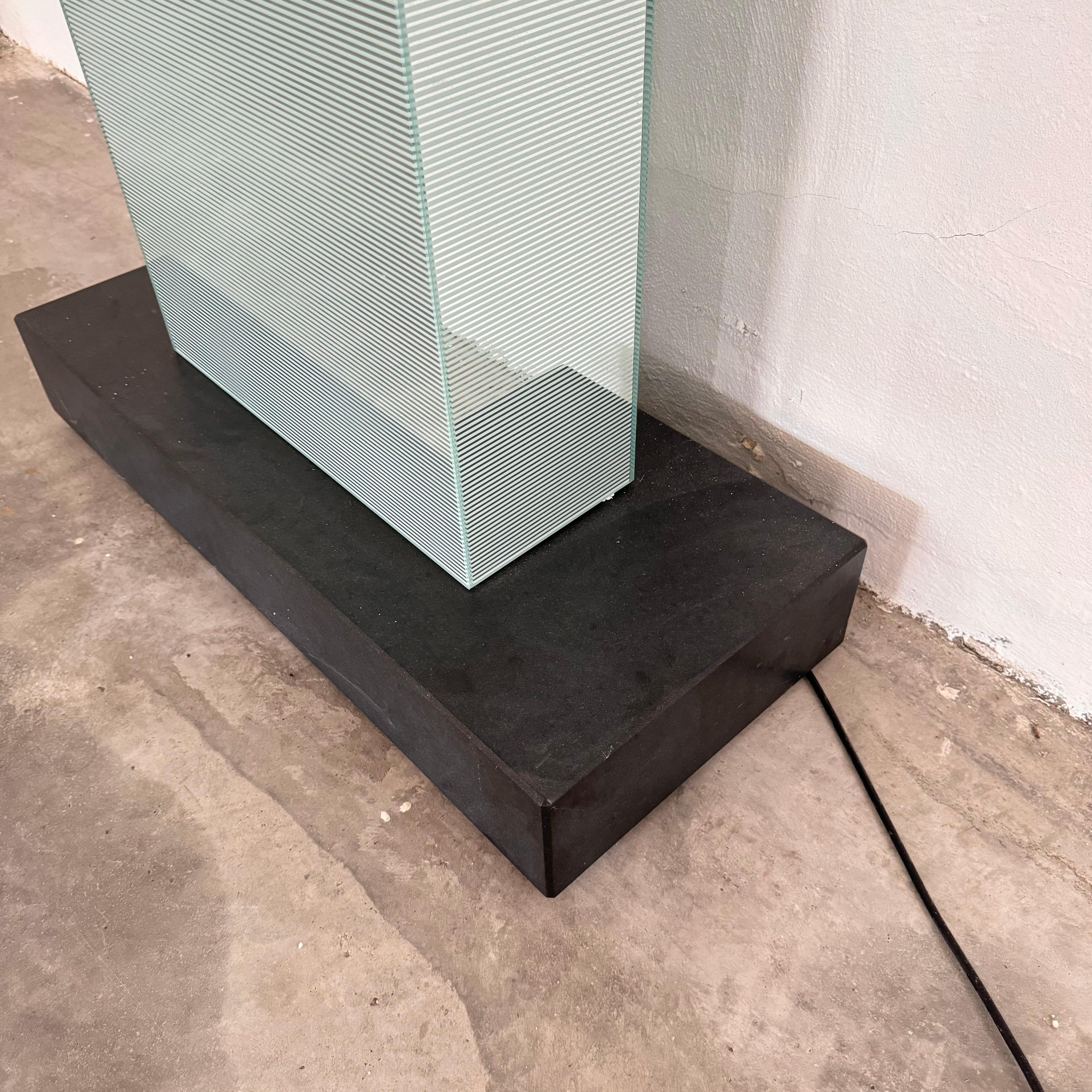 Specchio Totem contemporaneo 