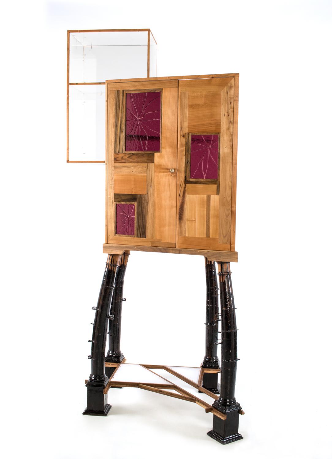 Contemporary Showcase Crooked Balance, Antique Columns in Wood, Acrylic, Murano (Holzarbeit) im Angebot