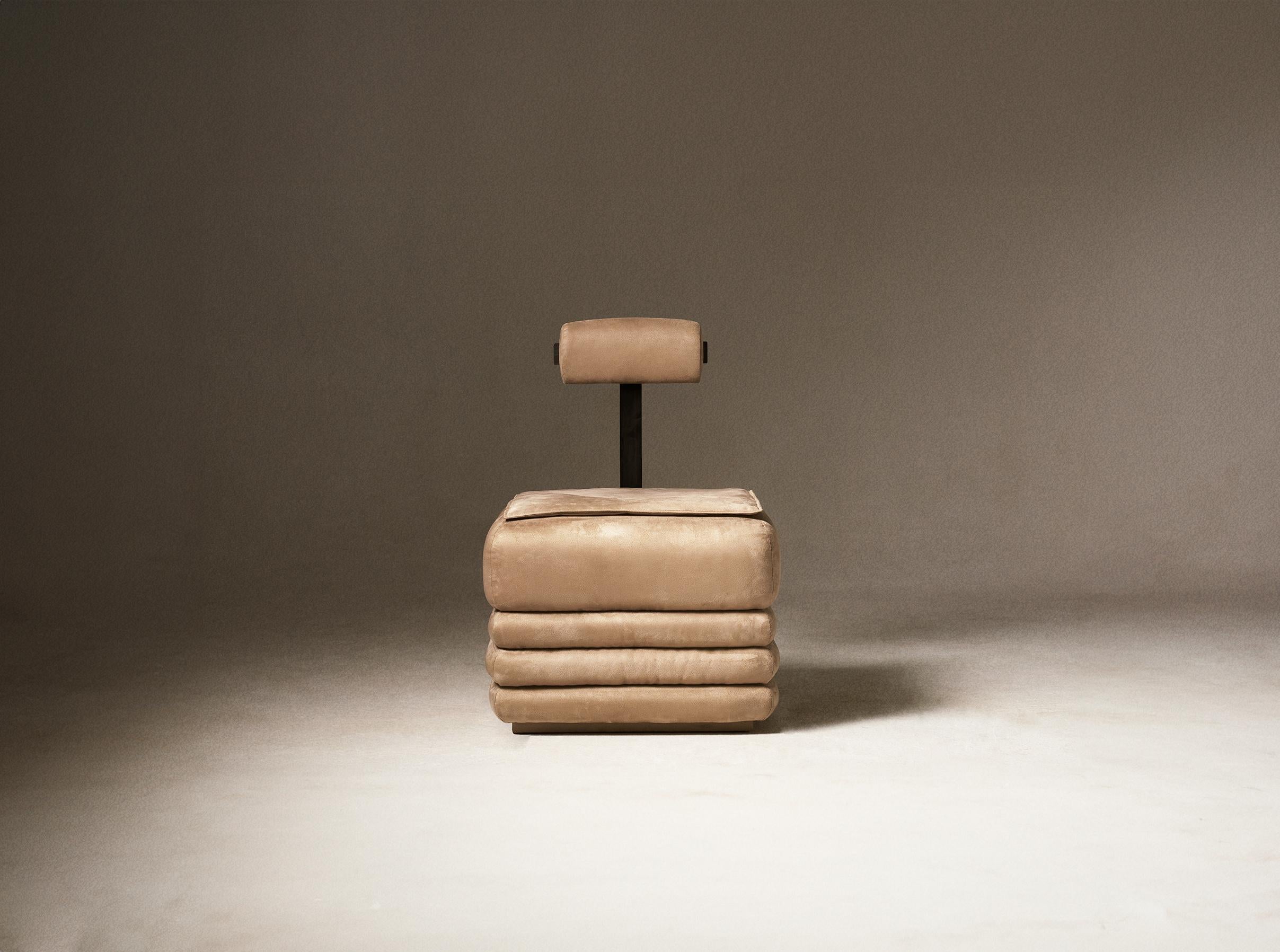 Contemporary Sicilian Towel Chair im Zustand „Neu“ im Angebot in Goshen, NY