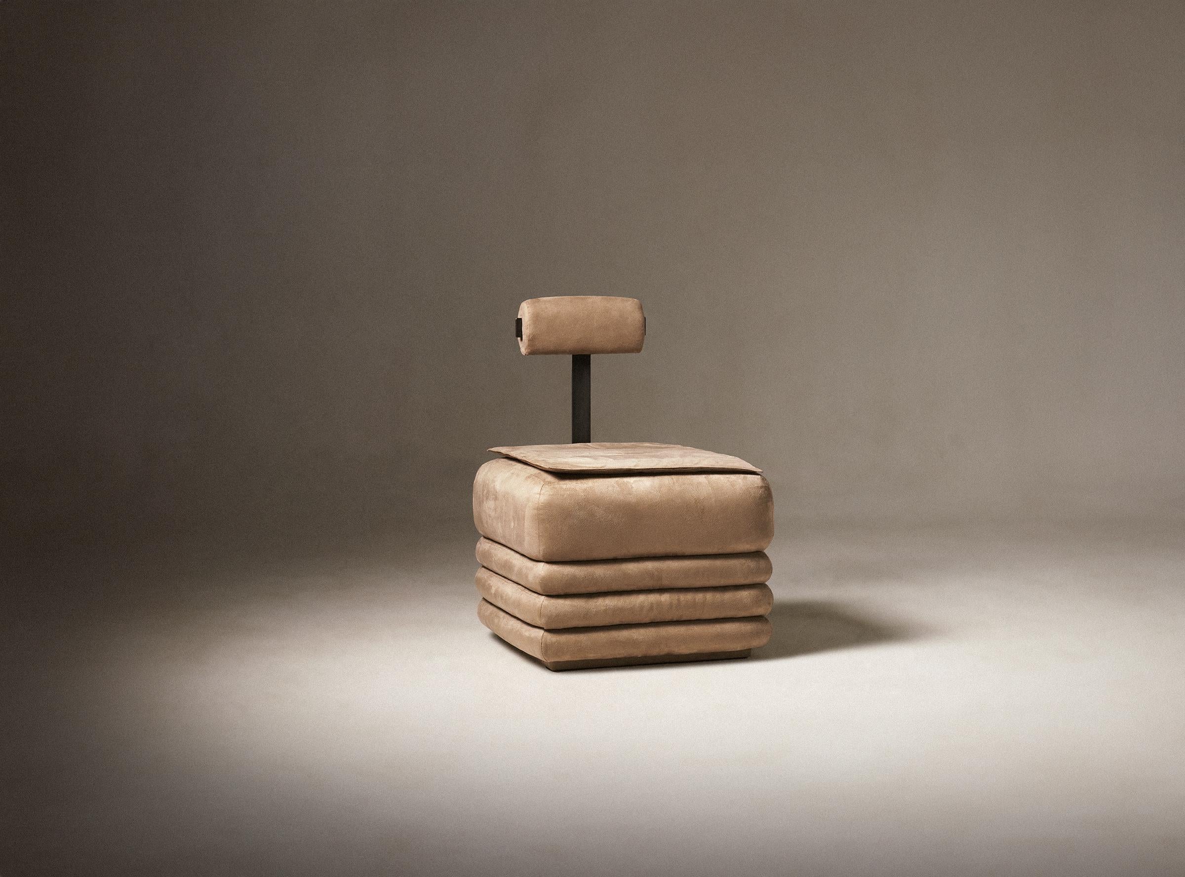 Contemporary Sicilian Towel Chair im Angebot 1