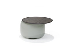 Moderner Beistelltisch „Balanced L“ von LINTELOO, Rauchglas & Anthrazit