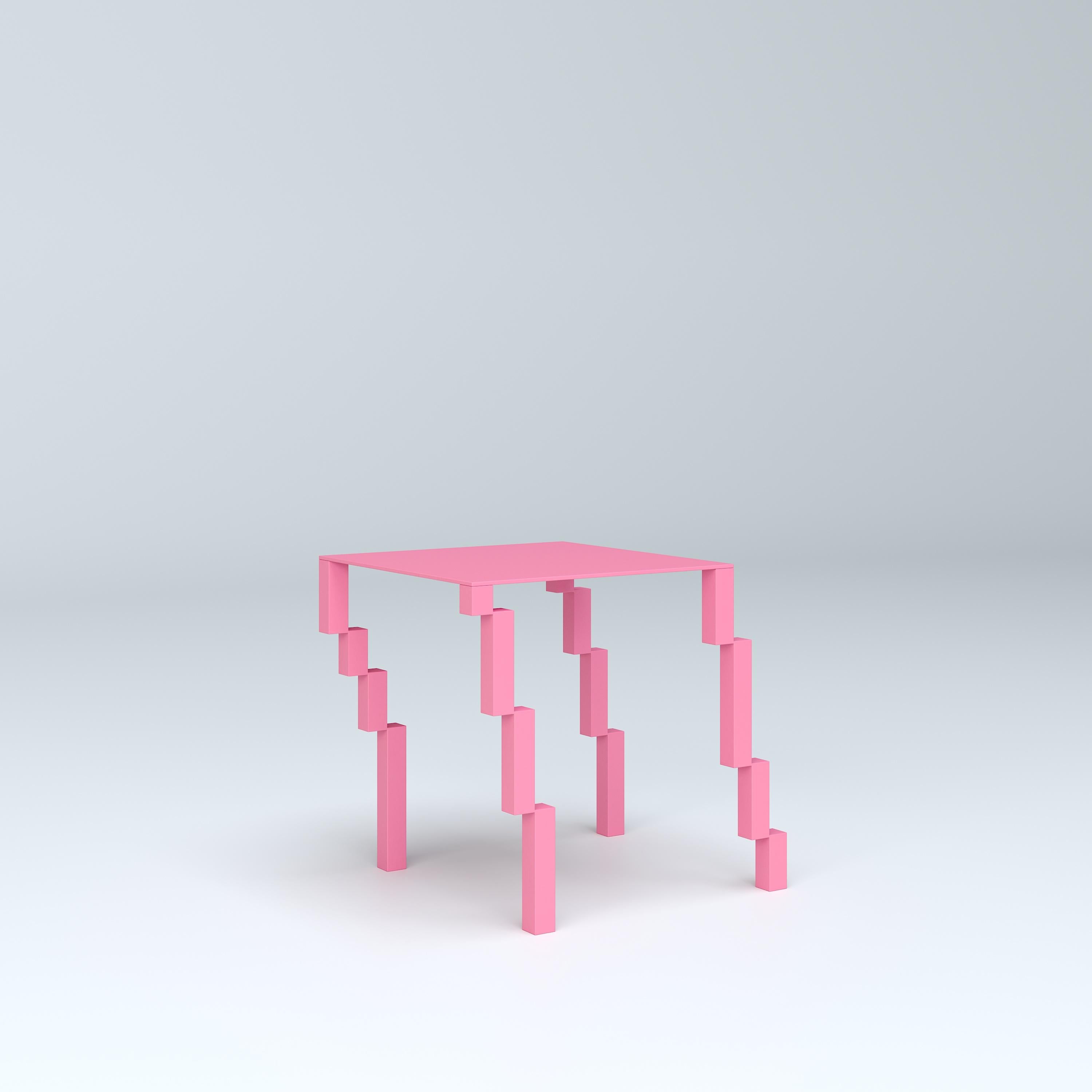 Contemporary Side Table 'Bug 4040' by Oitoproducts, Black im Zustand „Neu“ im Angebot in Paris, IDF