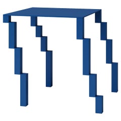 Mesa auxiliar contemporánea 'Bug 4040' by Oitoproducts, Azul