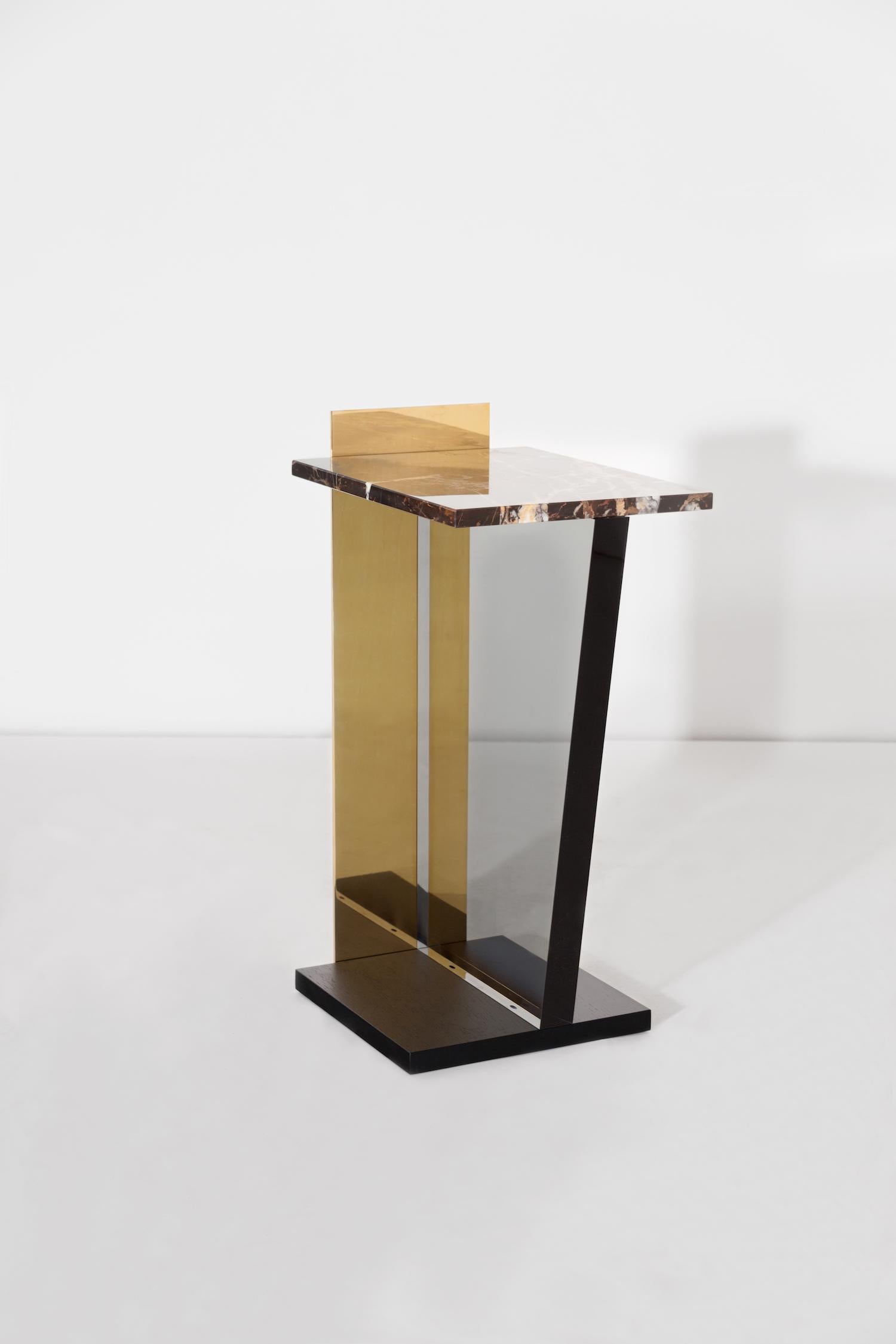 Contemporary Side Table in Brass, Marble and Acrylic For Sale 1
