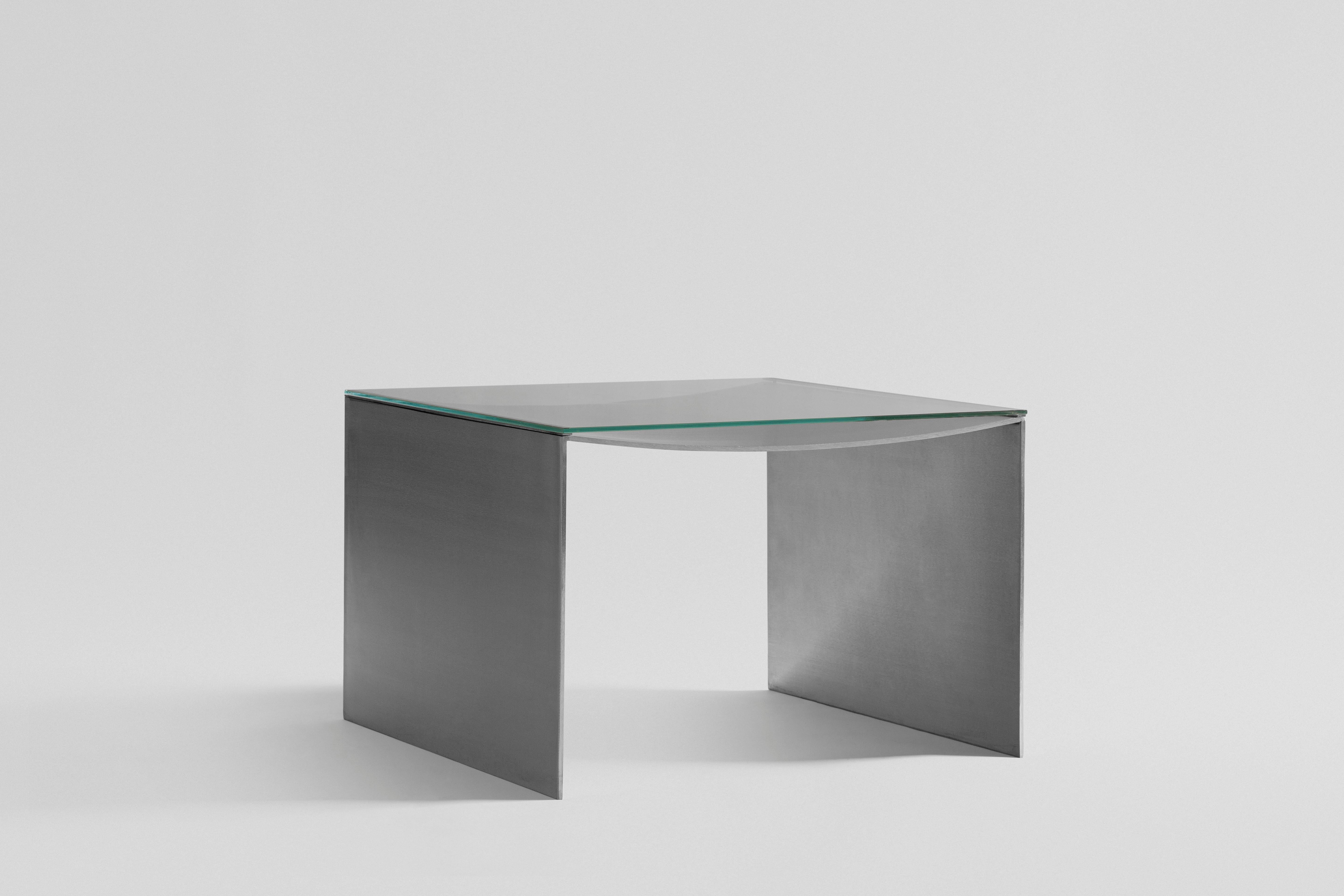 Contemporary Side Table in Steel and Glass Top by Architect Pablo Pérez Palacios In New Condition For Sale In Ciudad de México, CDMX