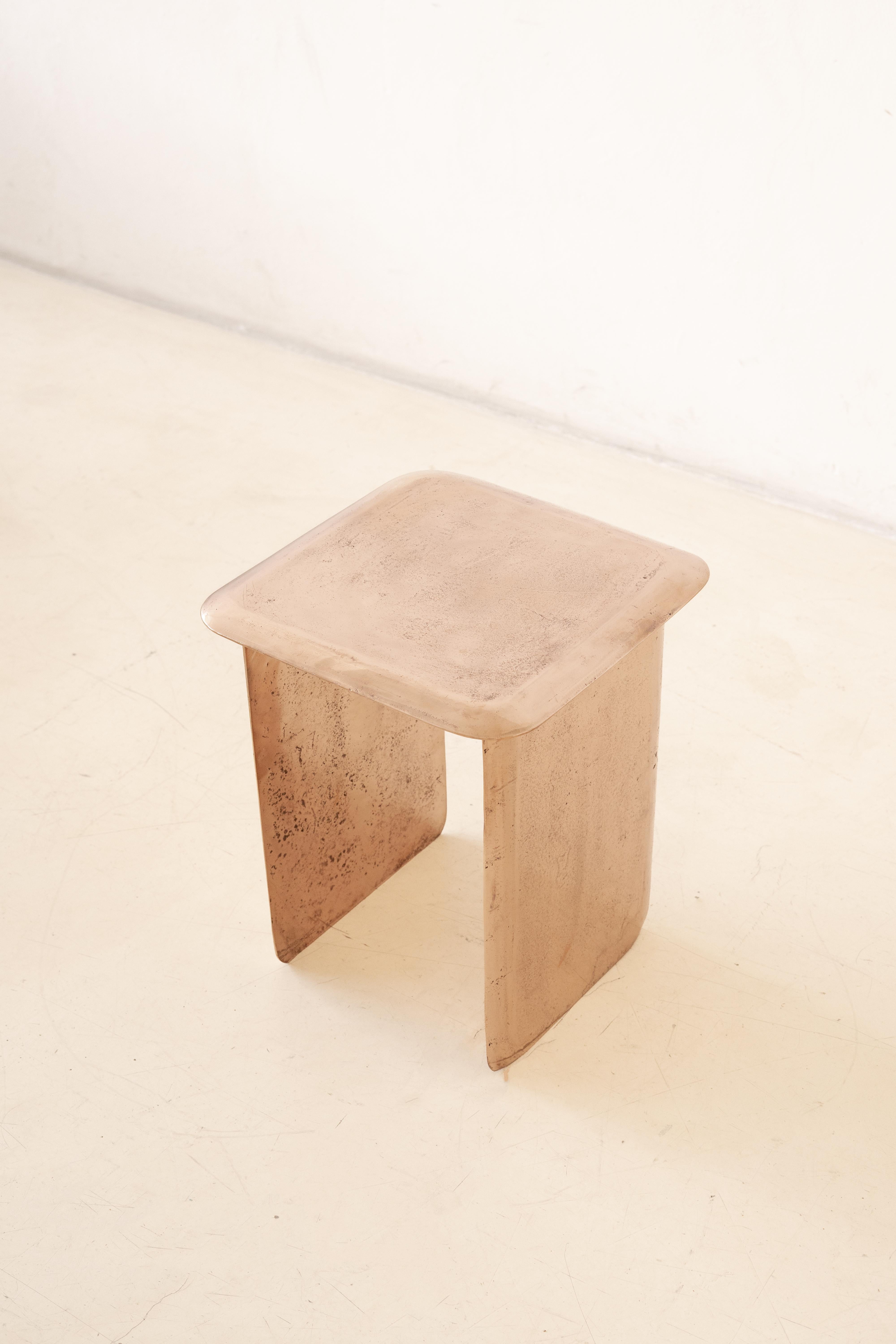 Brésilien Table d'appoint contemporaine Morfa nº04 par Lucas Recchia, 2023 en vente