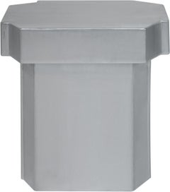 Zeitgenössischer Beistelltisch oder Hocker „Funki“ 02 aus gebürstetem Aluminium von Louise Roe